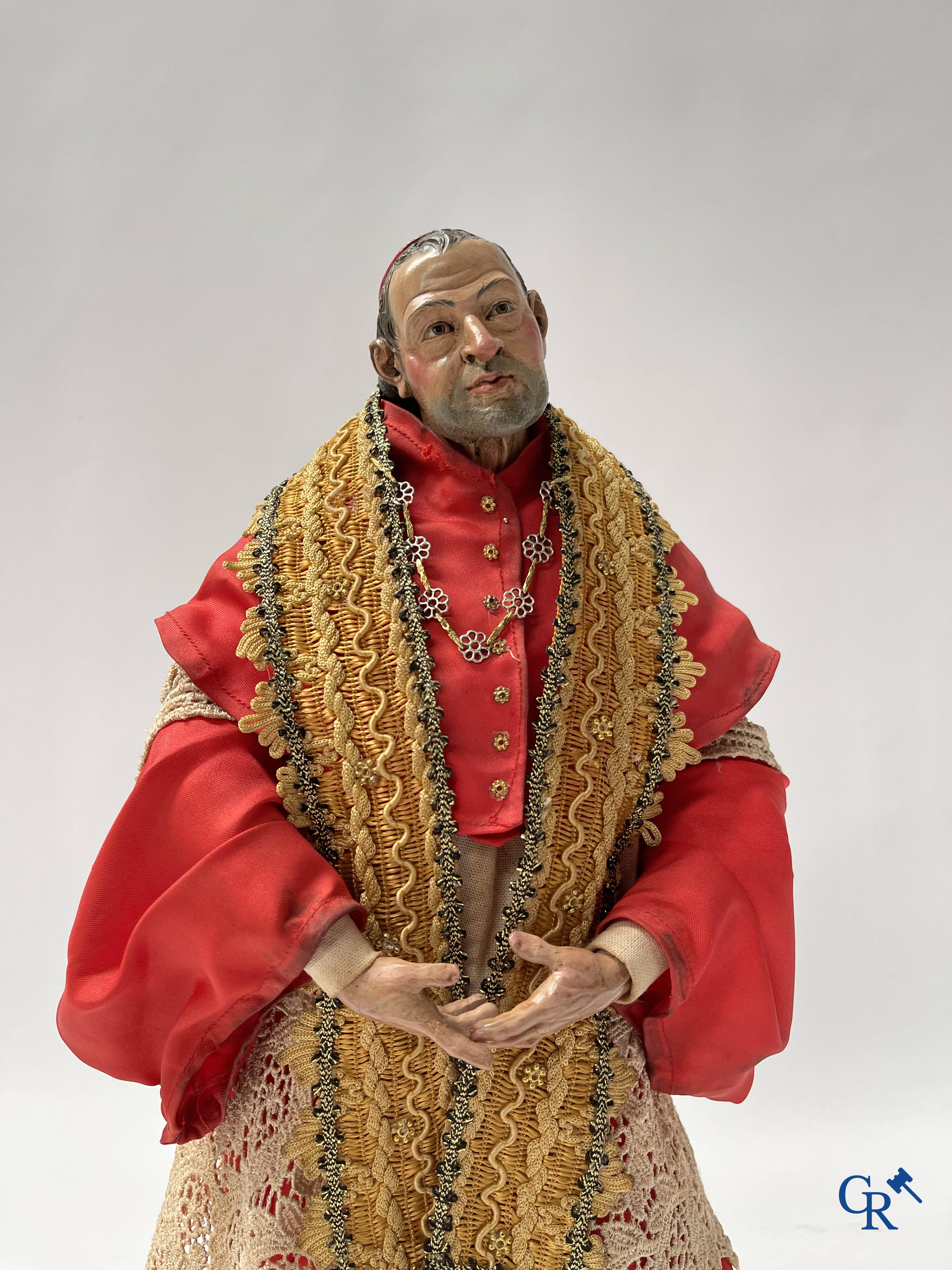 Religious objects, A pair of large Neapolitan santons with glass eyes. 19th century.