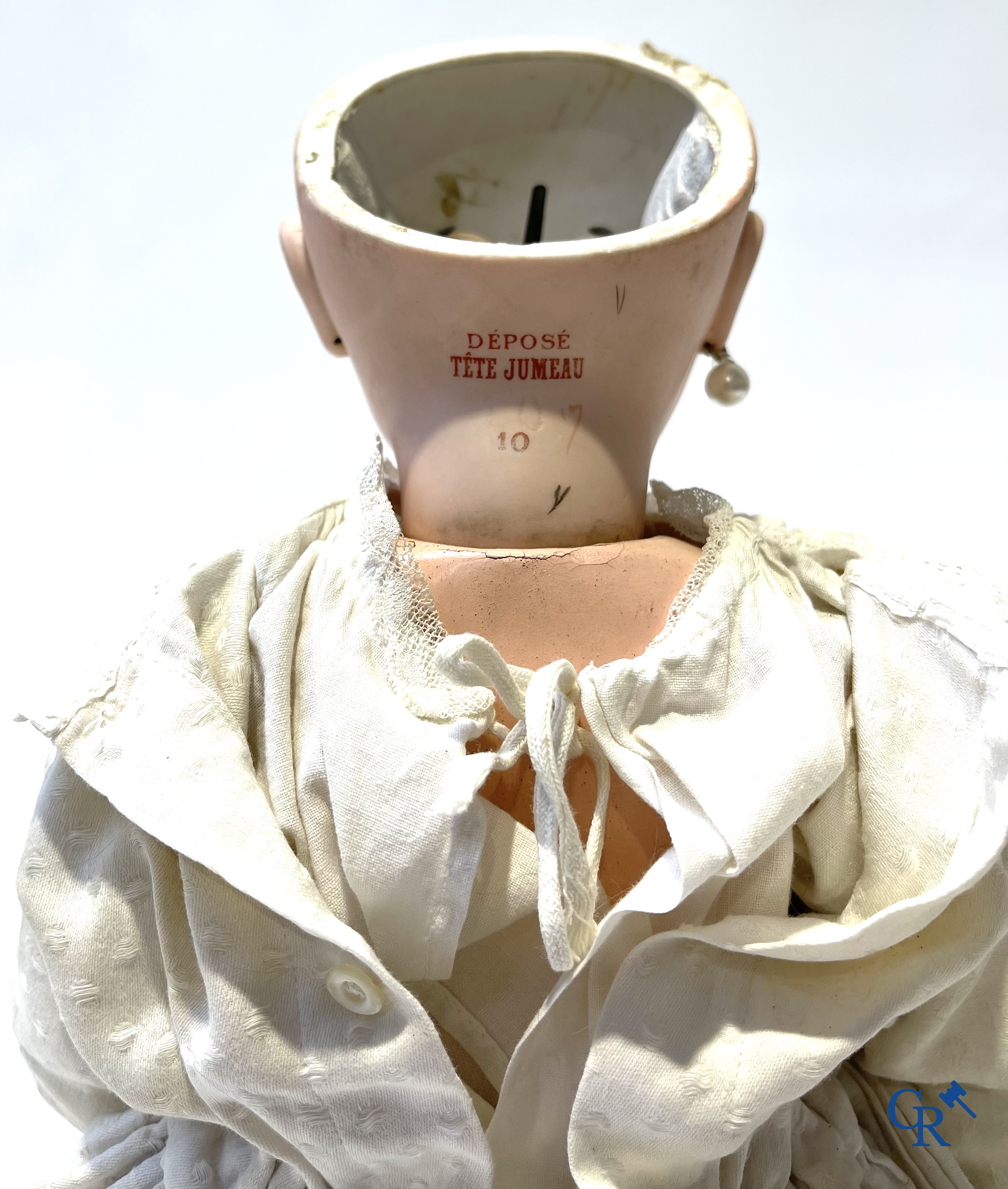Old toys, Jumeau, doll with porcelain head marked Tête Jumeau Déposé, n°10.