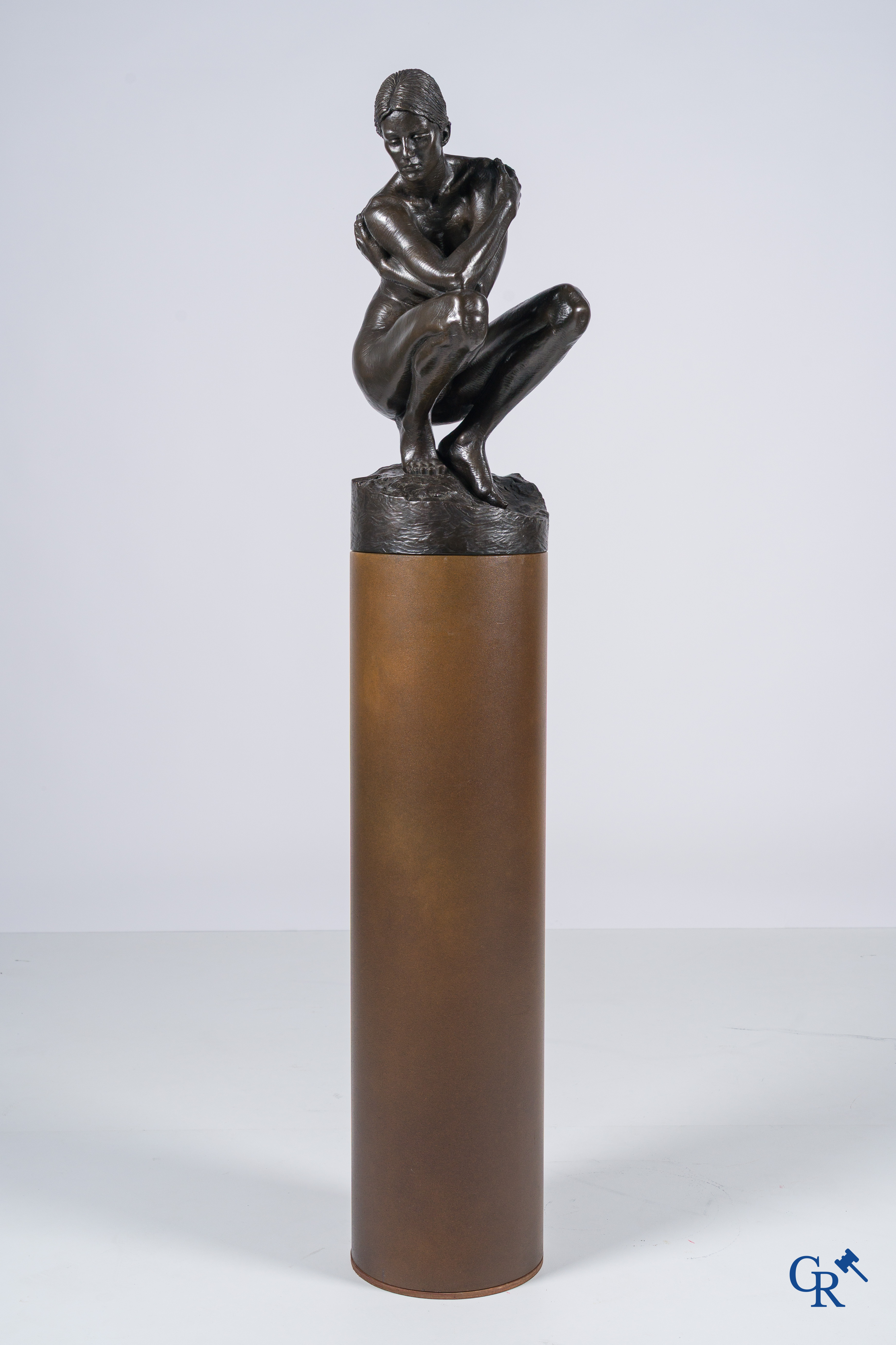 Irénée Duriez, (*) Bronze, female nude on patinated bronze pedestal. Signed I. Duriez and numbered 7/8.