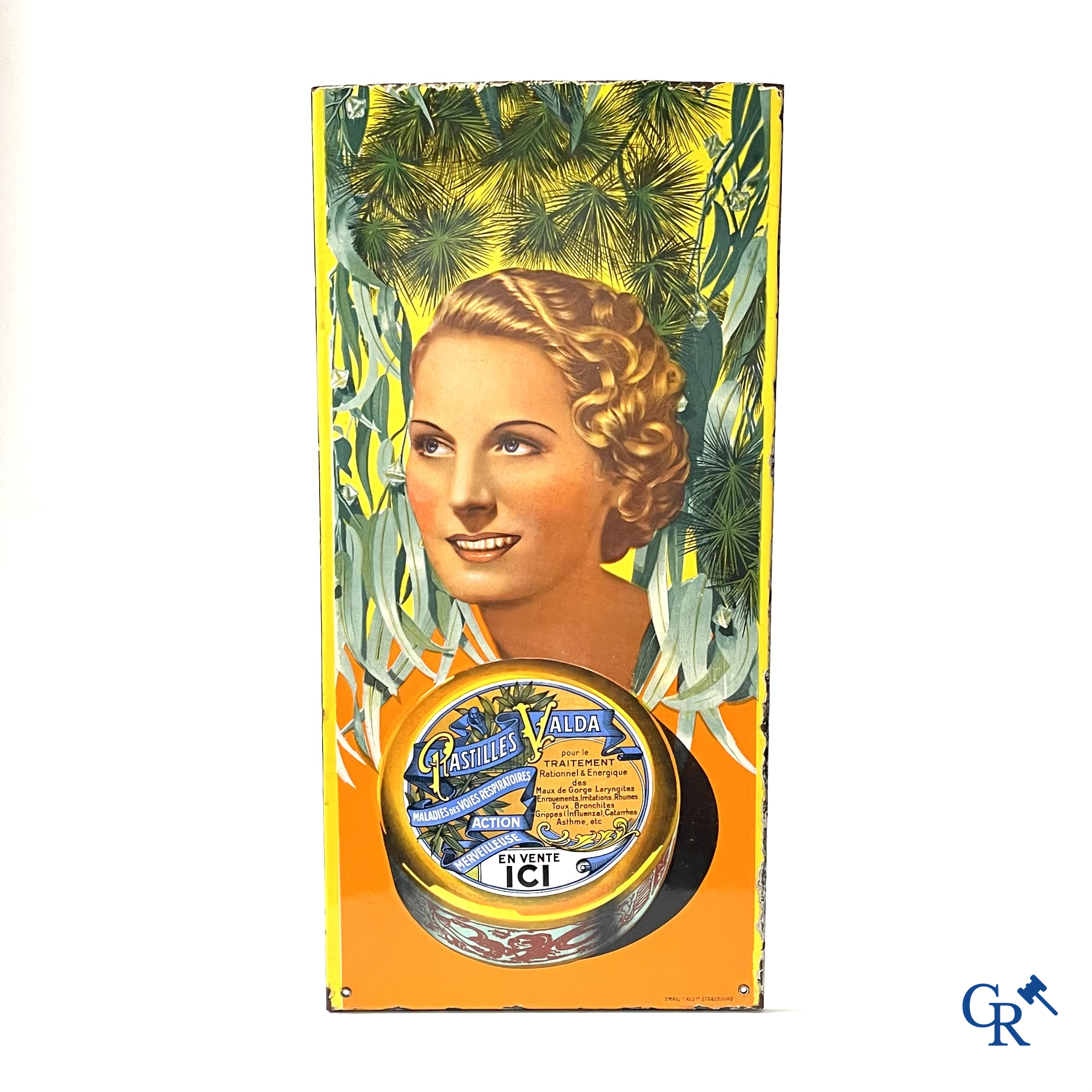 Pastilles Valda, En vente ici. Enamel advertising sign for pastilles Valda, Emaill. Alsacienne Strasbourg.