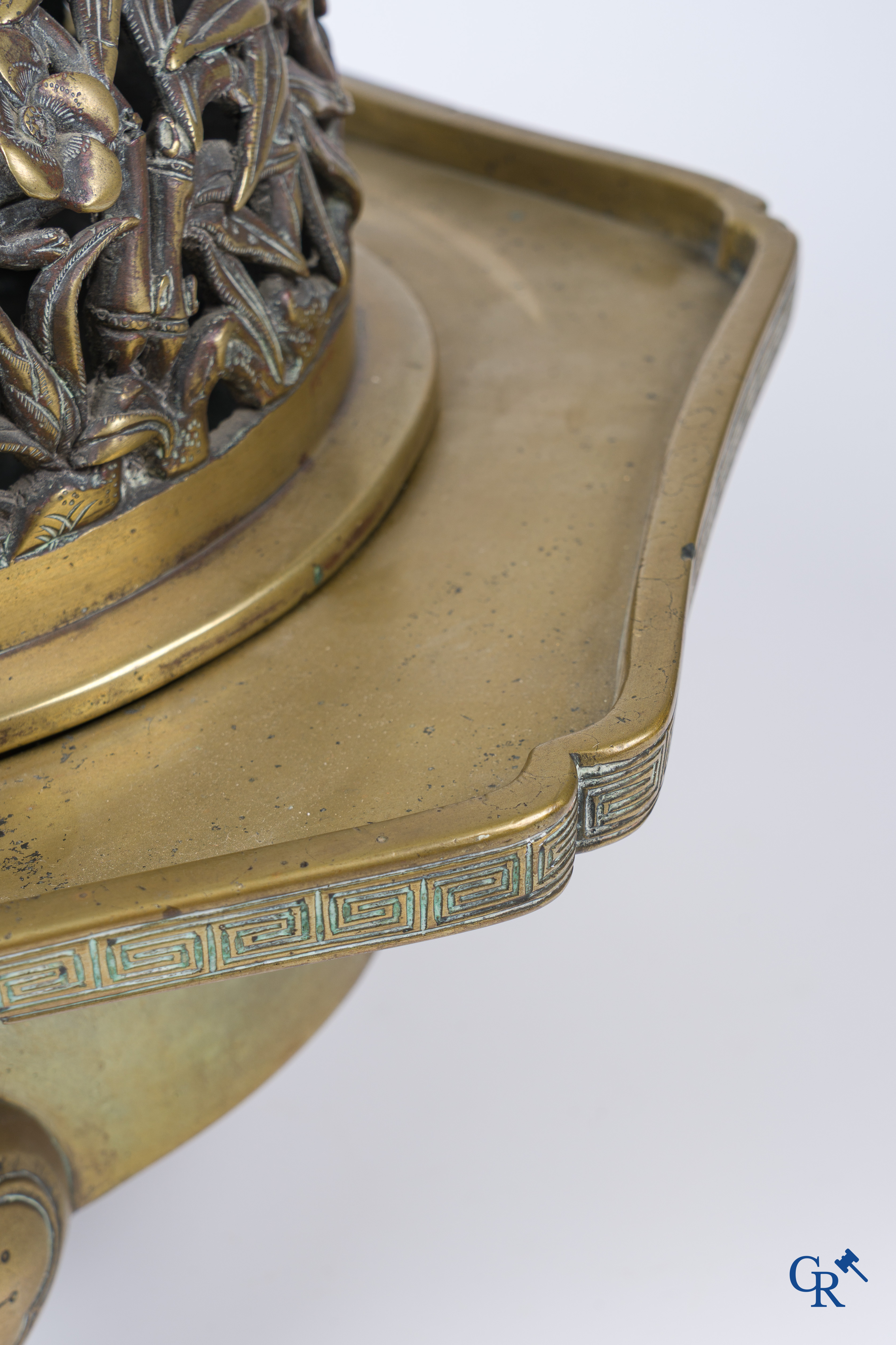 Asian Art. A large 3-legged and decorated bronze incense burner. China 18th-19th century.