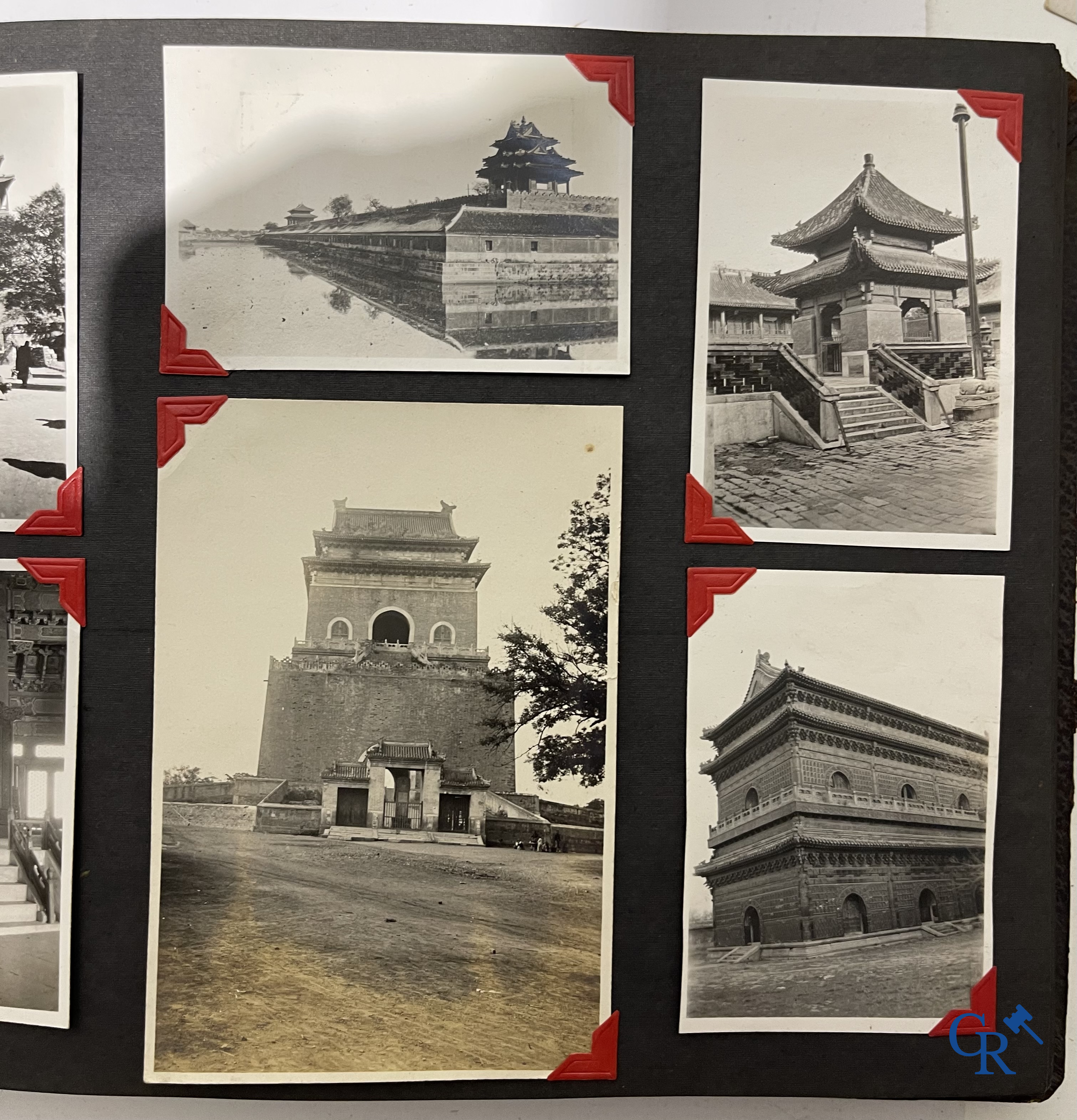 Aziatica, een belangrijk album met reisfoto's uit China. Onder andere Datong, Peking, Beijing, Hohhot, enz. Circa 1900.