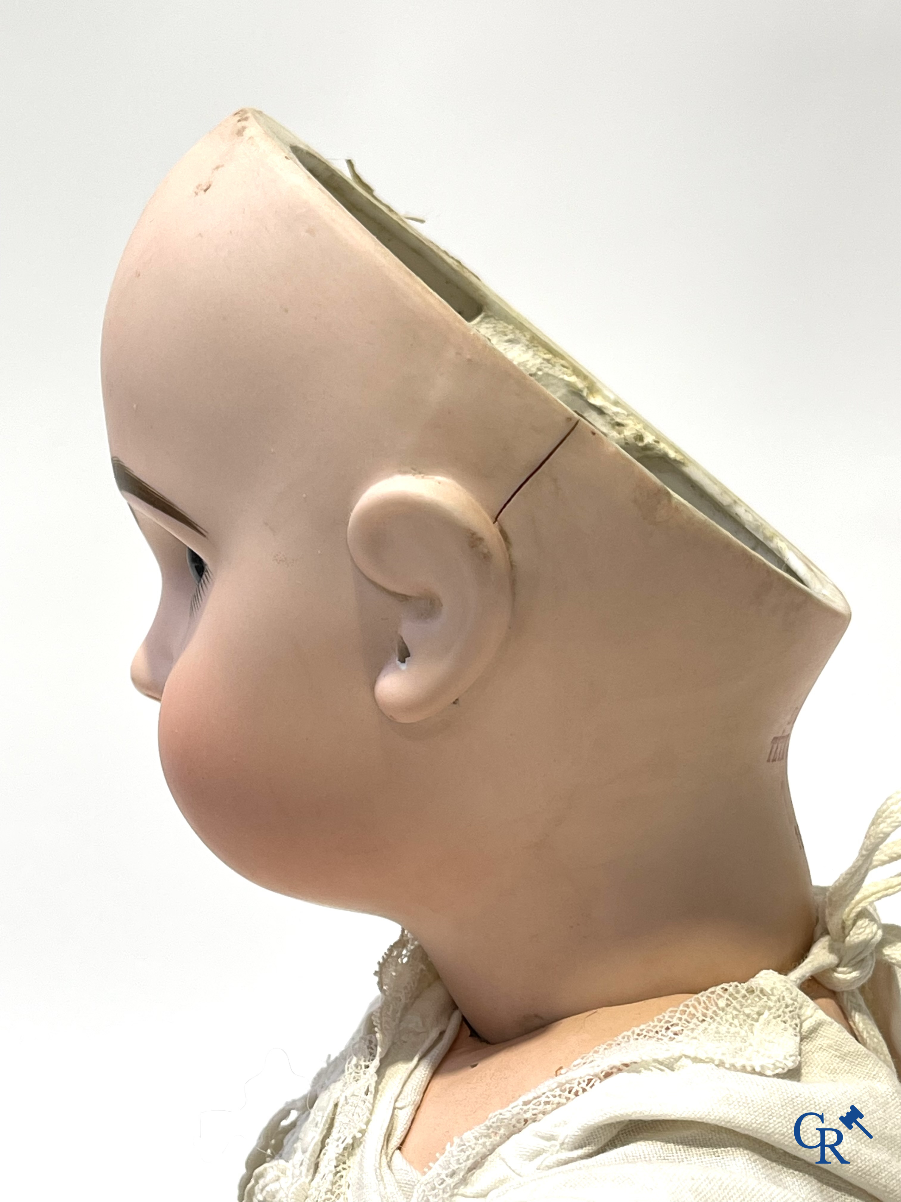 Old toys, Jumeau, doll with porcelain head marked Tête Jumeau Déposé, n°10.