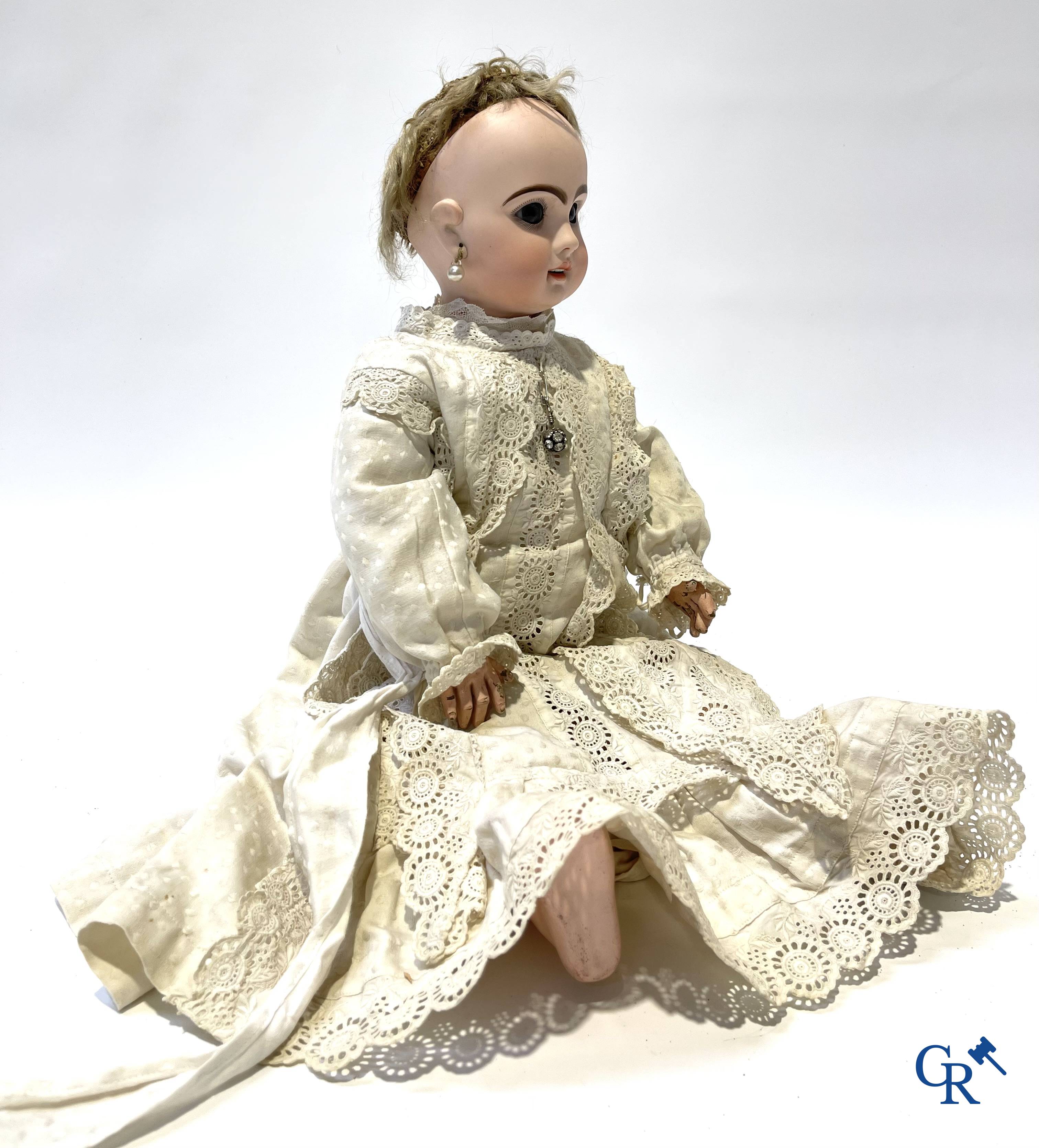 Old toys, Jumeau, doll with porcelain head marked Tête Jumeau Déposé, n°10.