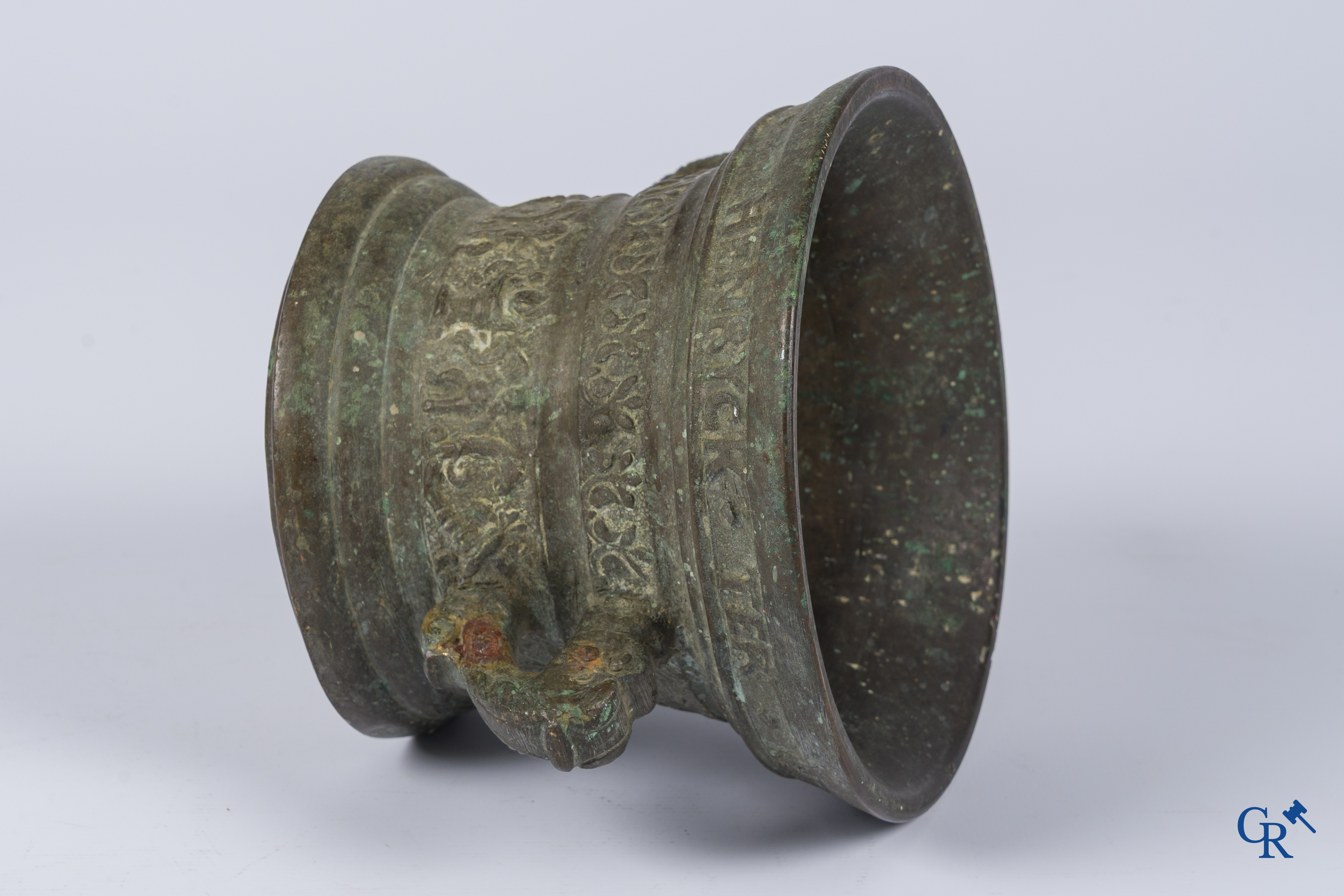 Een bronzen vijzel met opschrift Henryck-ter-Horst-ME-Fecyt-Ao 1638. 17e eeuw.