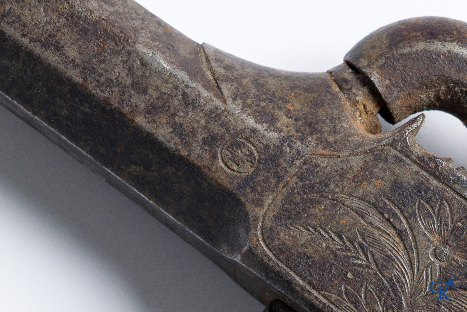 A lot of 4 antique percussion pistols. Early 19th century.