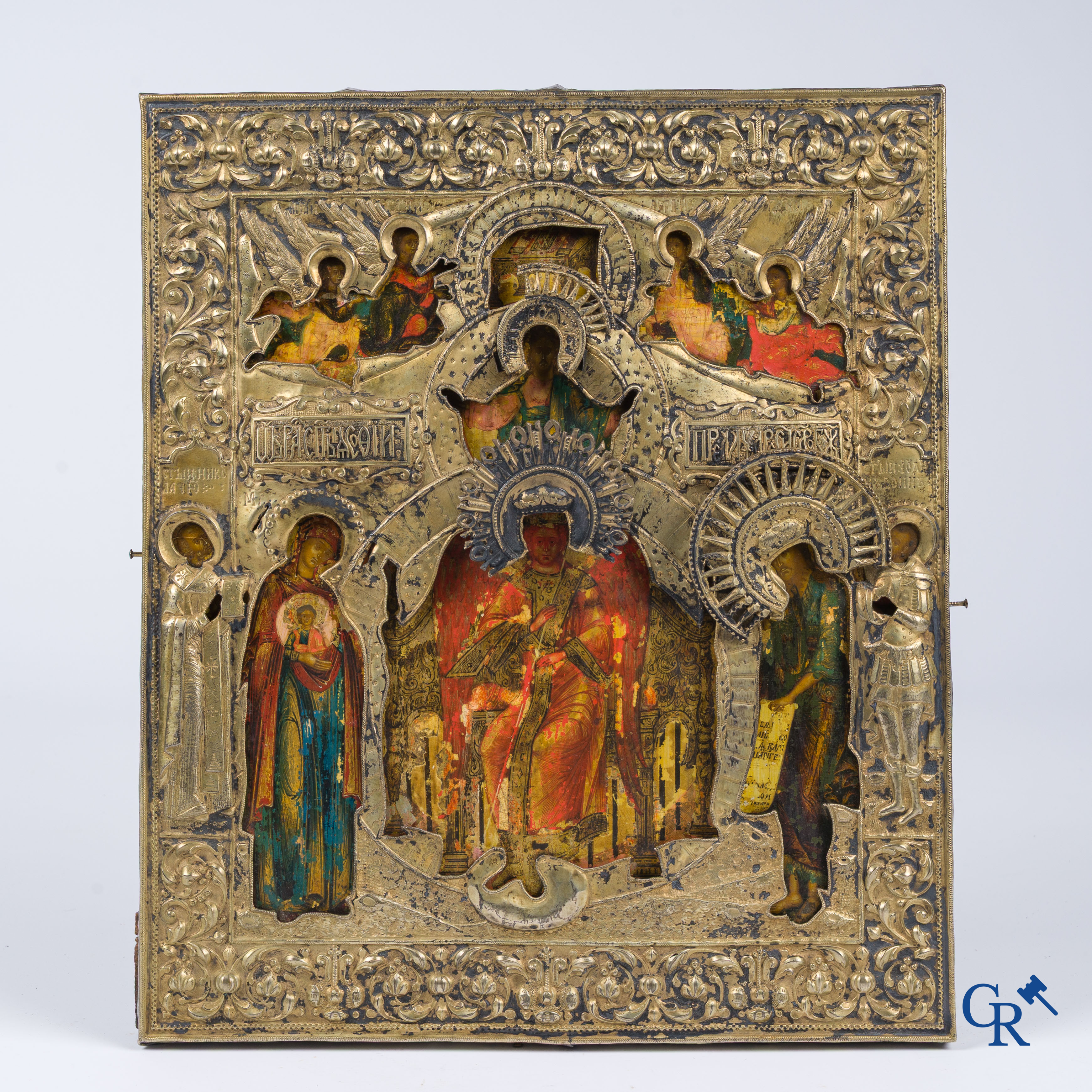 Russisch werk. Icoon, tempera op hout met zilver oklad. Gemerkt.