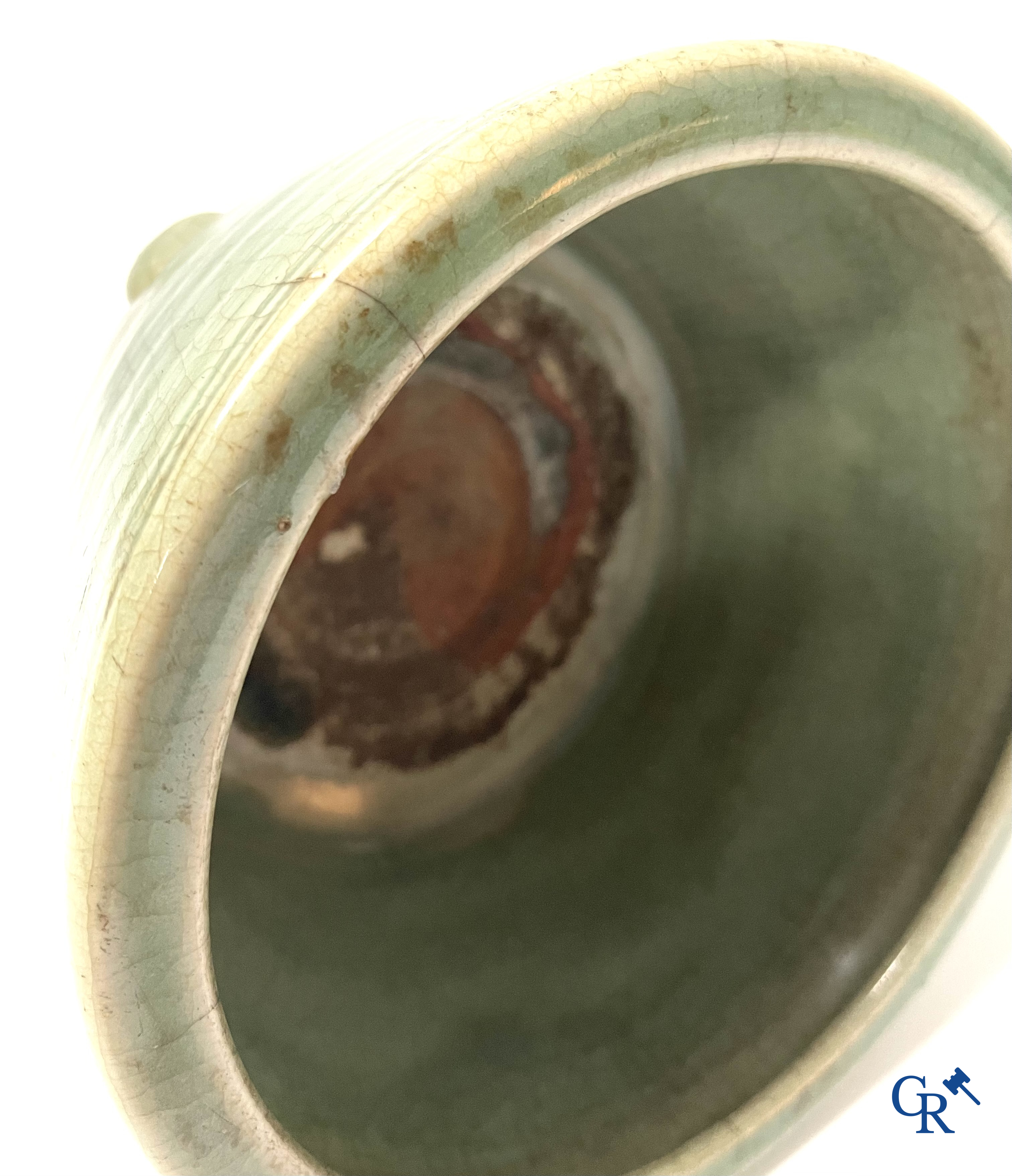 Asian Art, Lot with Chinese porcelain and pottery. 18th-19th century.