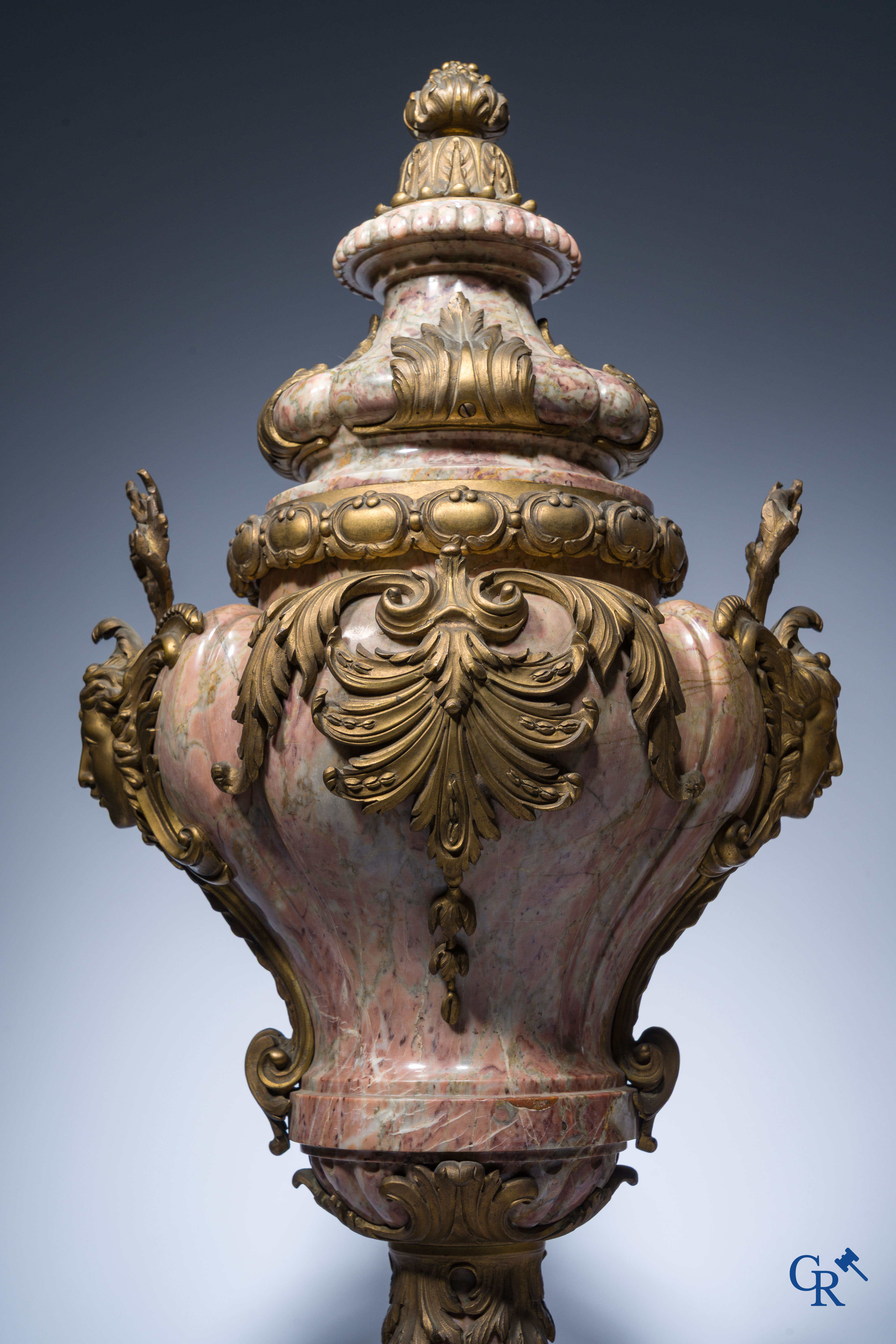 Exceptionally pair of cassolettes in finely carved marble and bronze mounts. LXVI style.