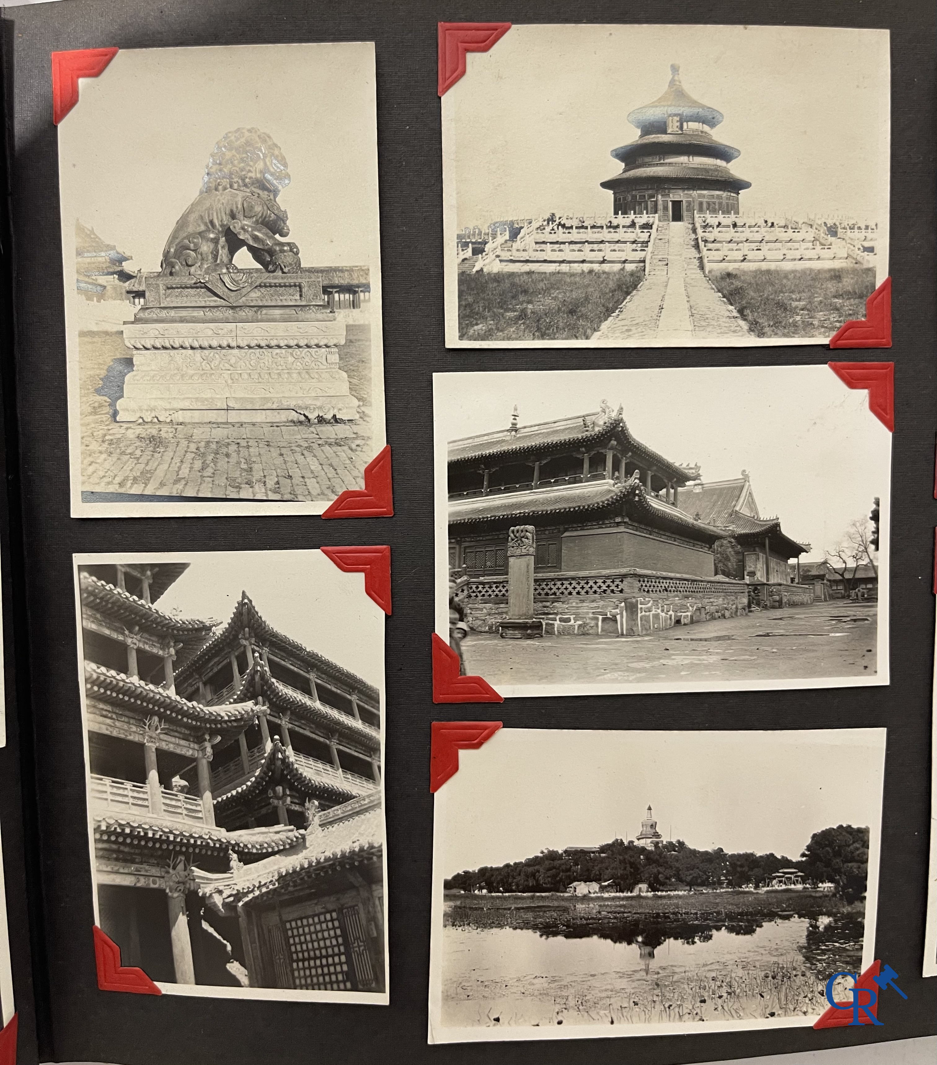 Aziatica, een belangrijk album met reisfoto's uit China. Onder andere Datong, Peking, Beijing, Hohhot, enz. Circa 1900.