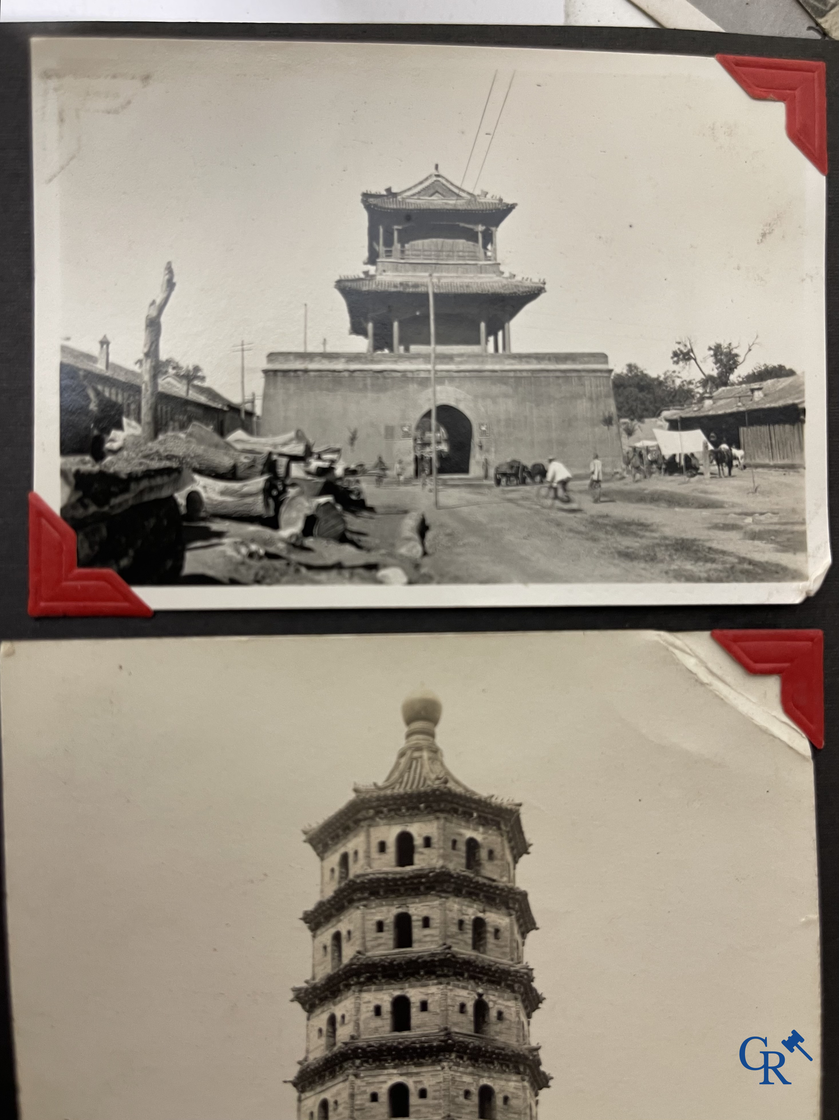 Aziatica, een belangrijk album met reisfoto's uit China. Onder andere Datong, Peking, Beijing, Hohhot, enz. Circa 1900.