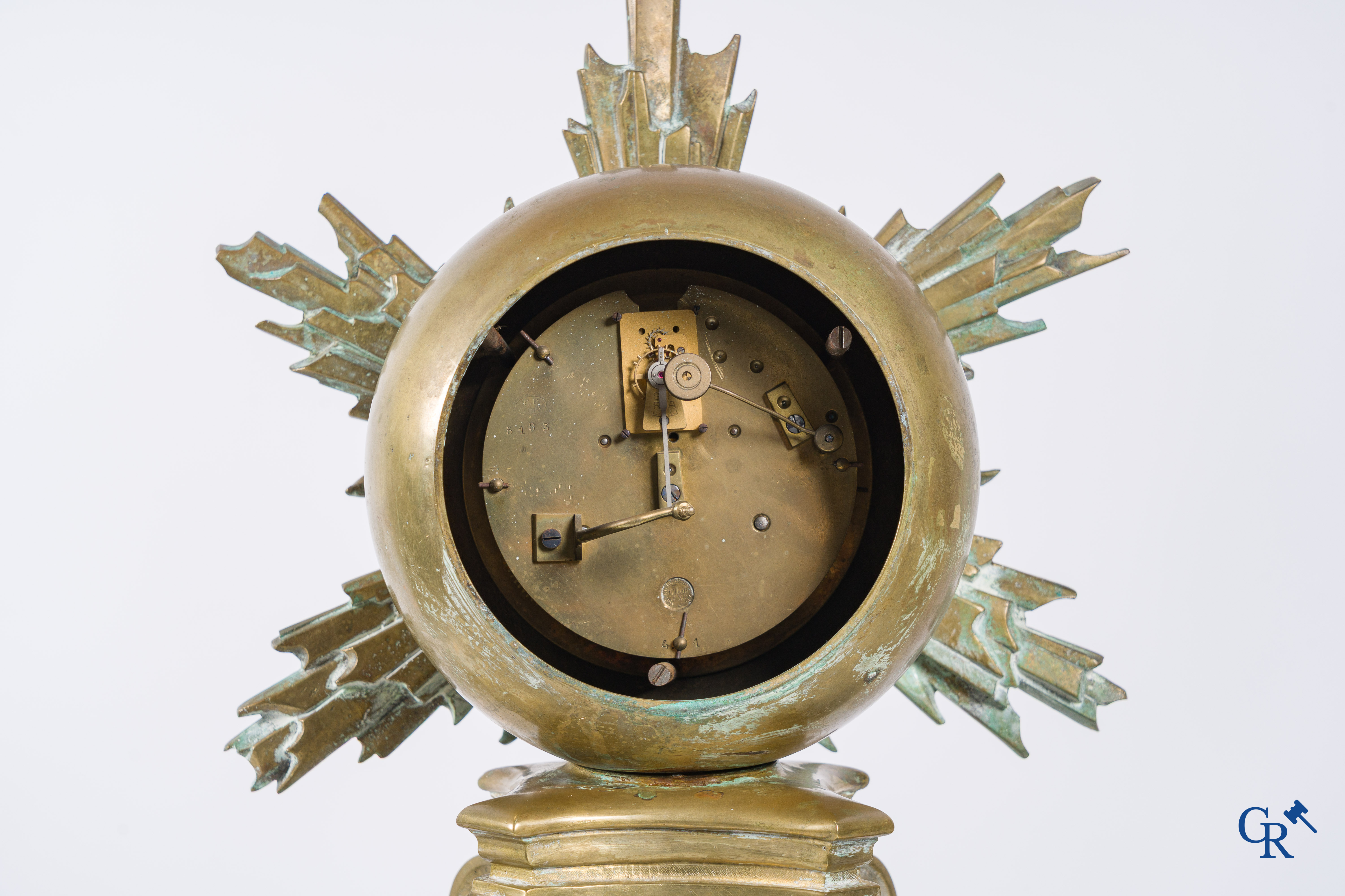 Frédéric-Eugène Piat and Samuel Marti. Exceptional pendulum in bronze with Nubian figures. Circa 1860-1870.