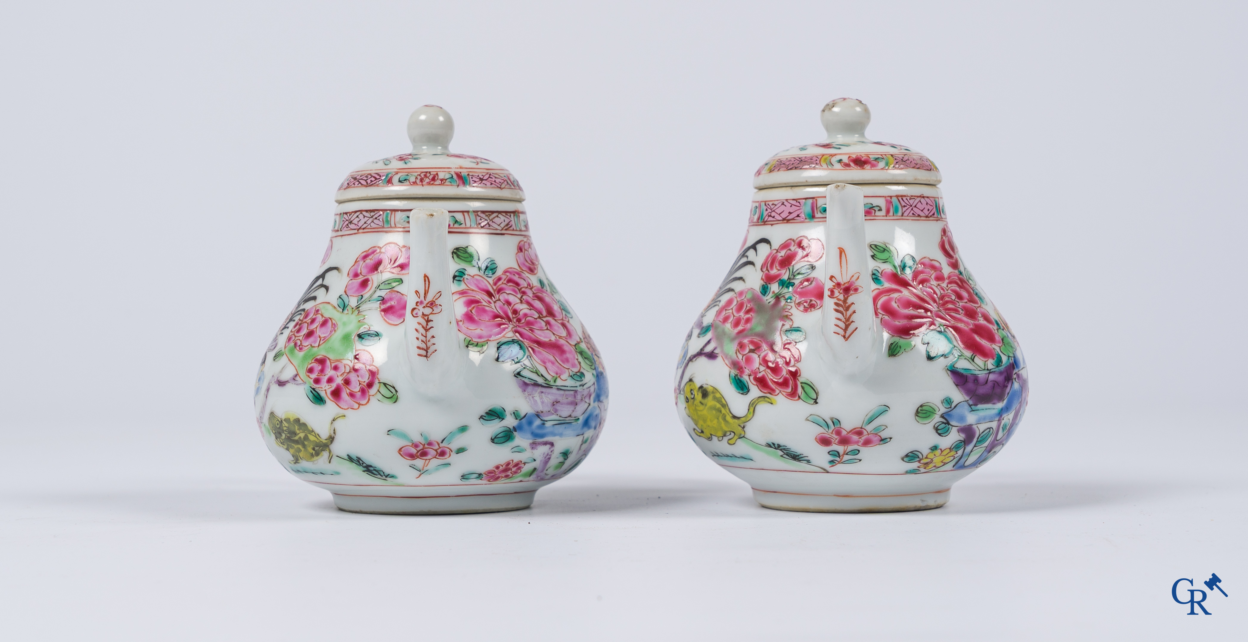 Asian Art, Chinese porcelain. 2 Chinese famille rose teapots with cockerels and cats. 18th century.