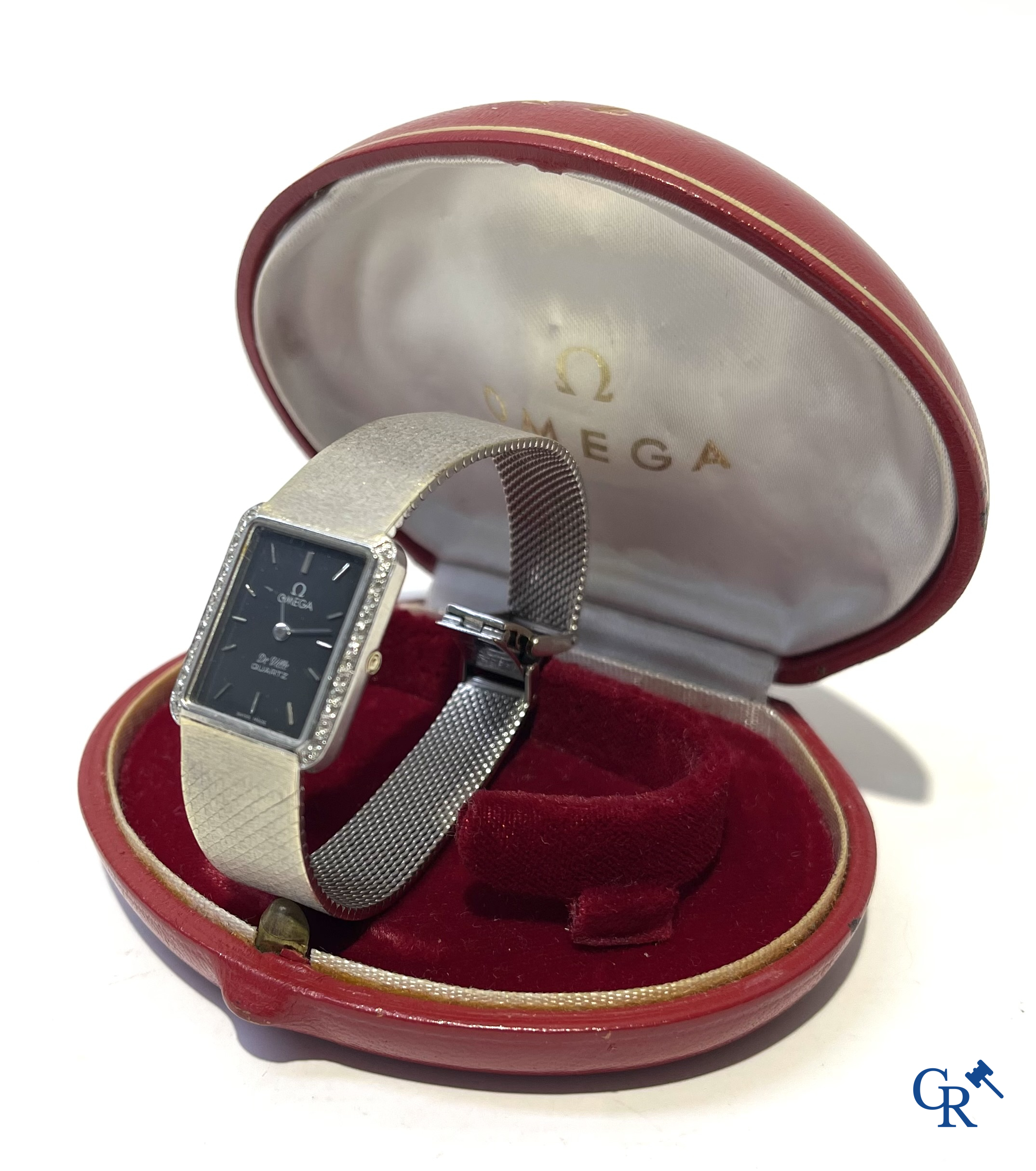 Omega De Ville, damespolshorloge in wit goud 750°/00 en kleine briljanten. Quartz. Zwitsers werk.