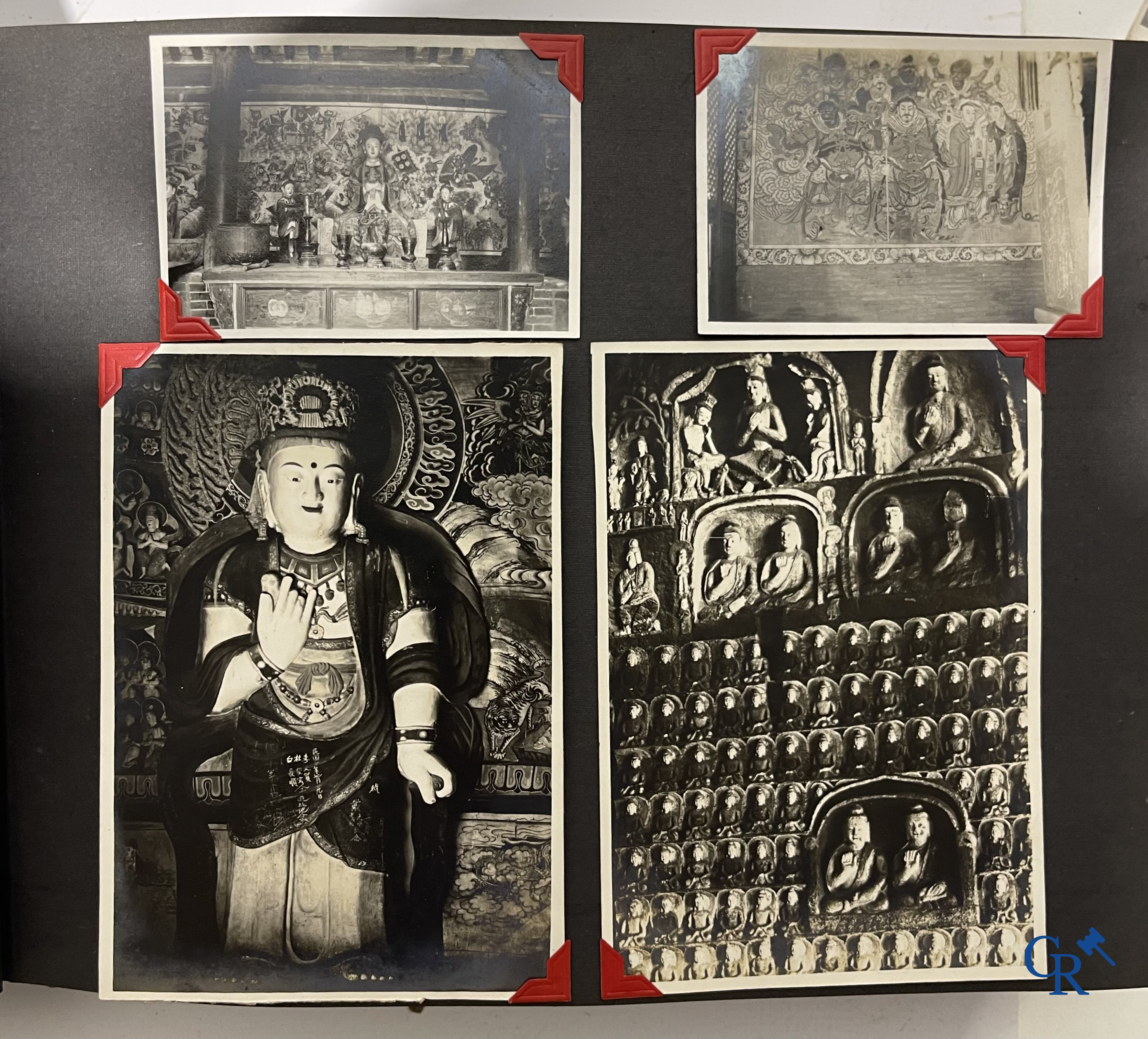 Aziatica, een belangrijk album met reisfoto's uit China. Onder andere Datong, Peking, Beijing, Hohhot, enz. Circa 1900.