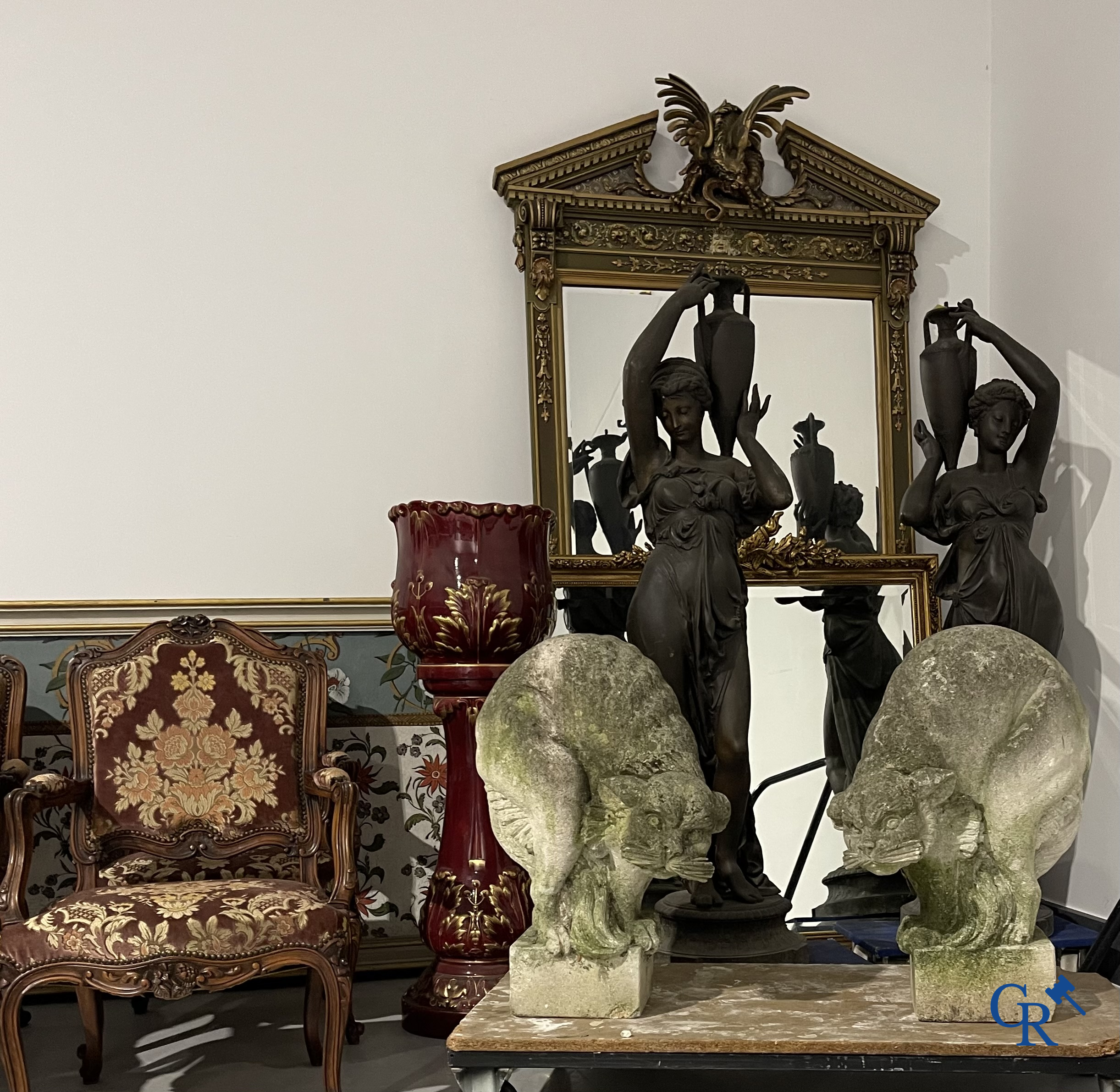 Exceptionally pair of large ornaments depicting cats in hand-sculpted limestone. Circa 1900.