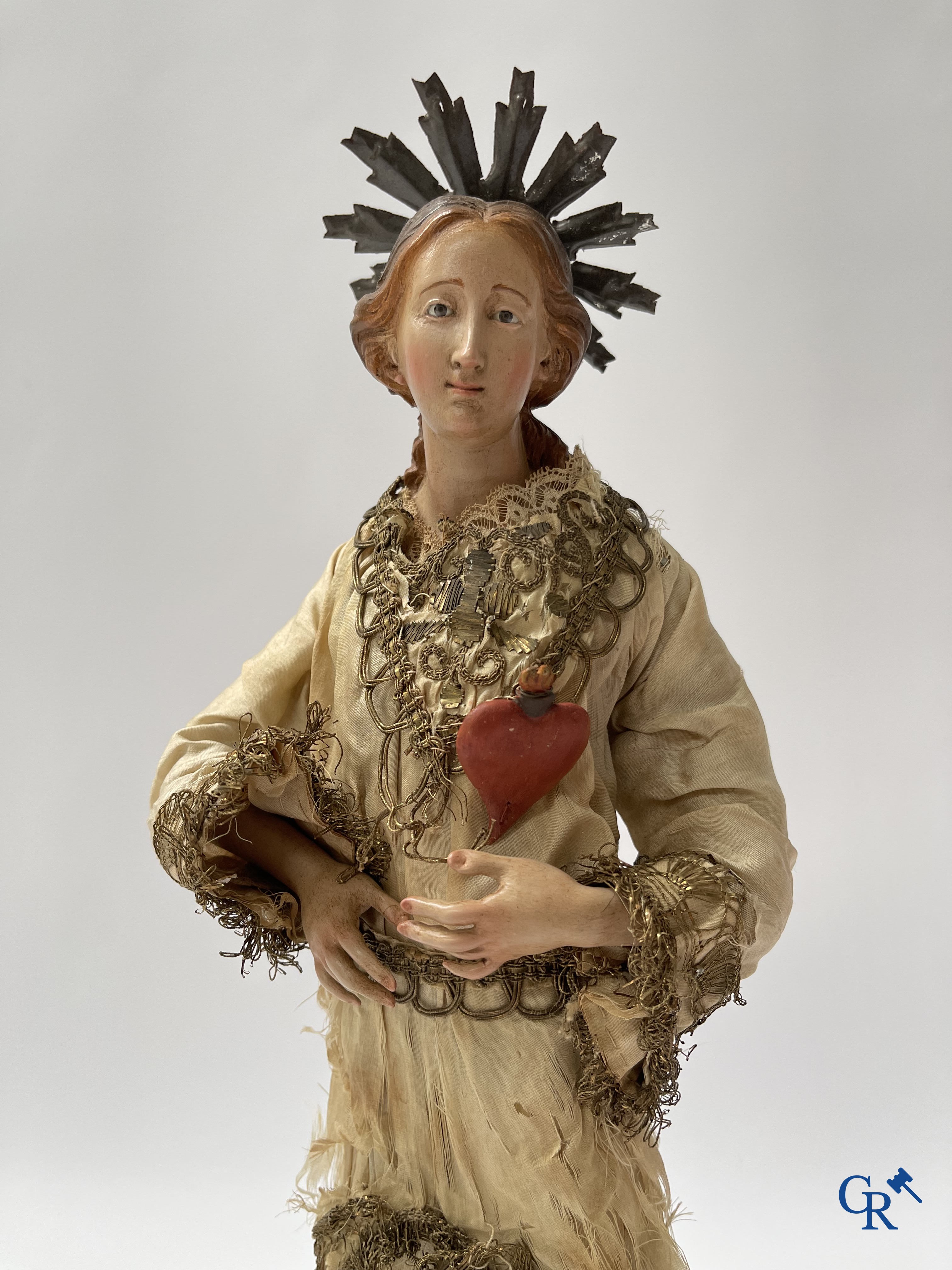 Religious objects, A pair of large Neapolitan santons with glass eyes. 19th century.