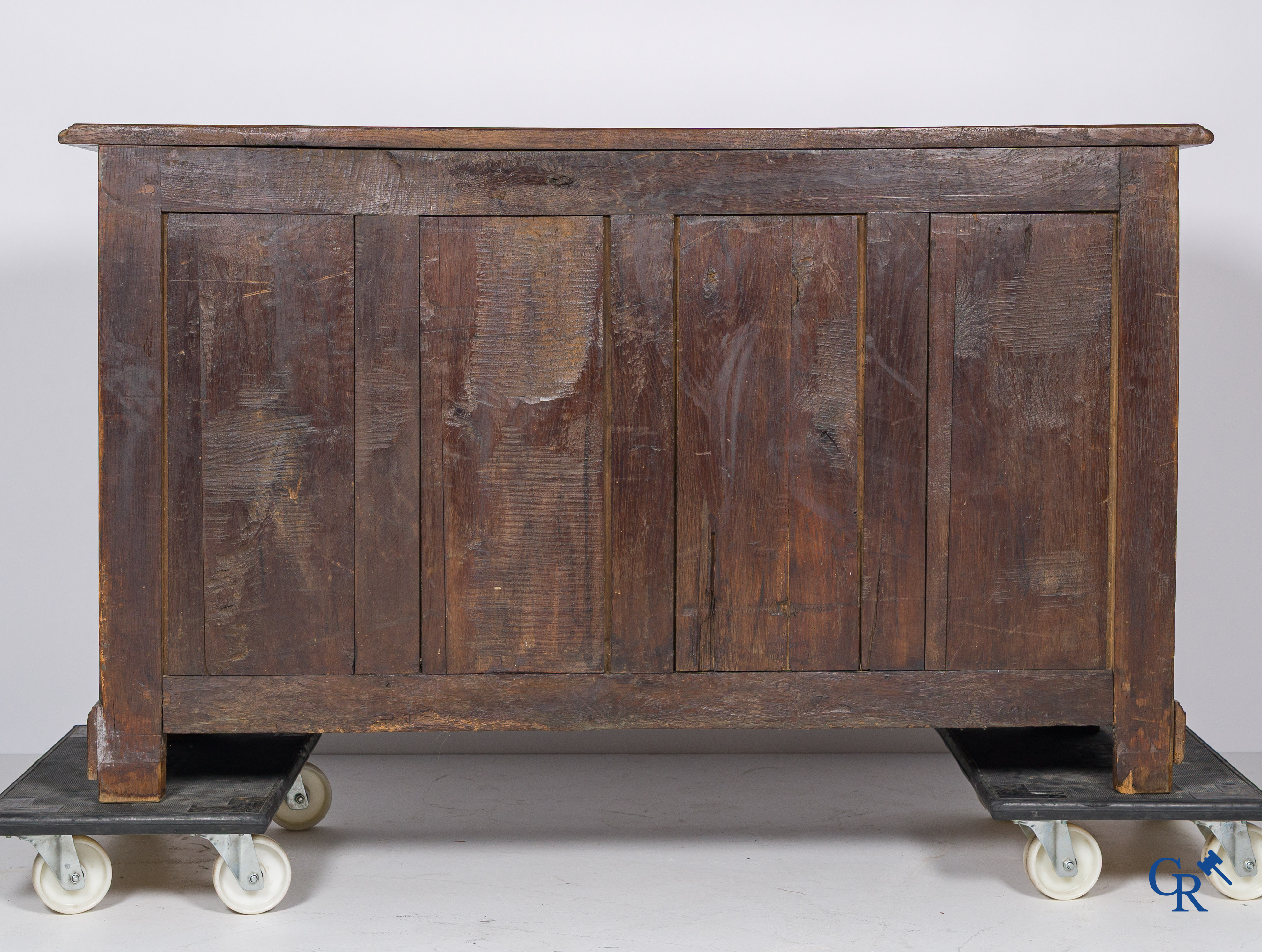 Oak deux-corps furniture with beautiful patina. 18th century.
