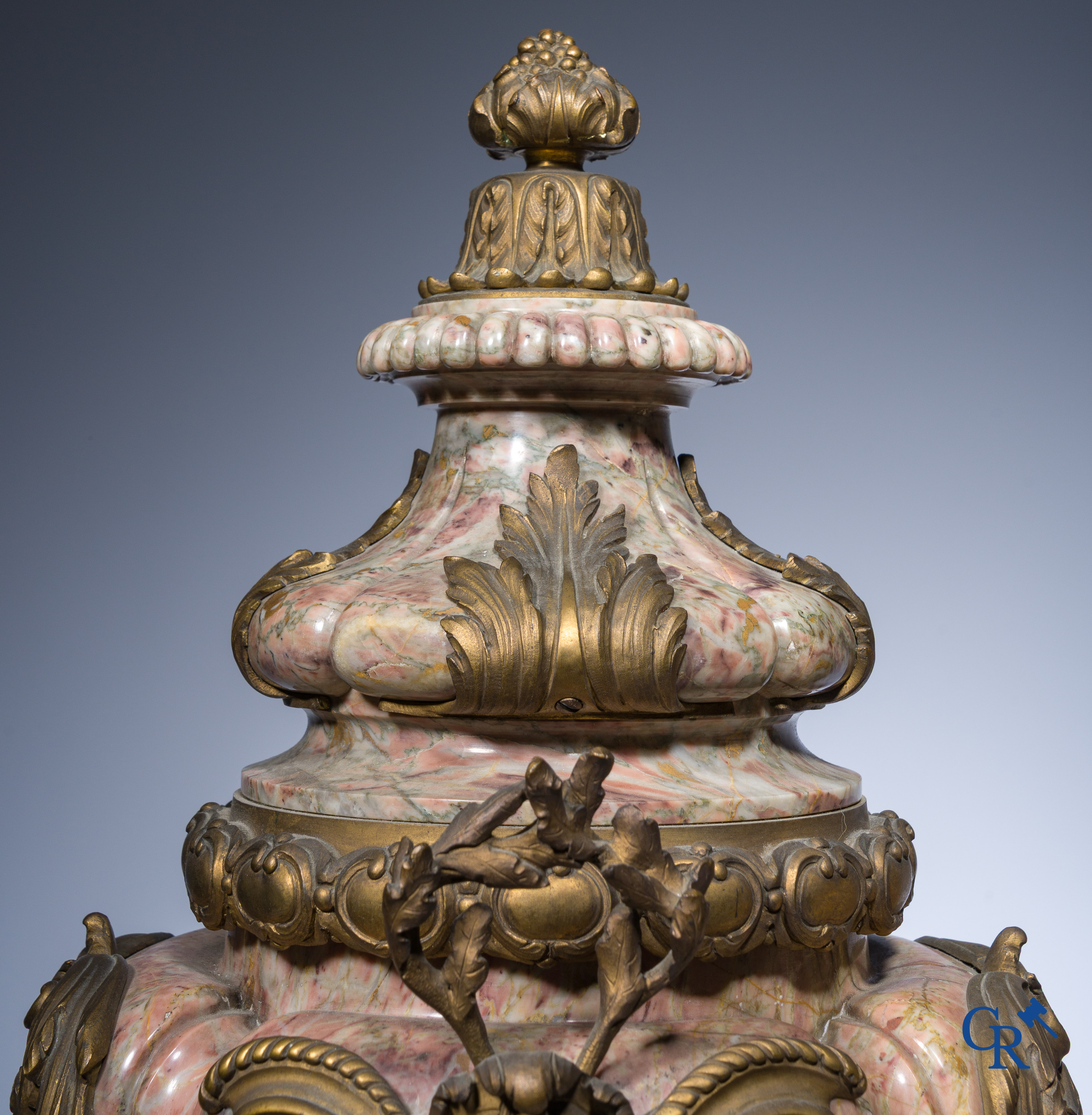 Exceptionally pair of cassolettes in finely carved marble and bronze mounts. LXVI style.