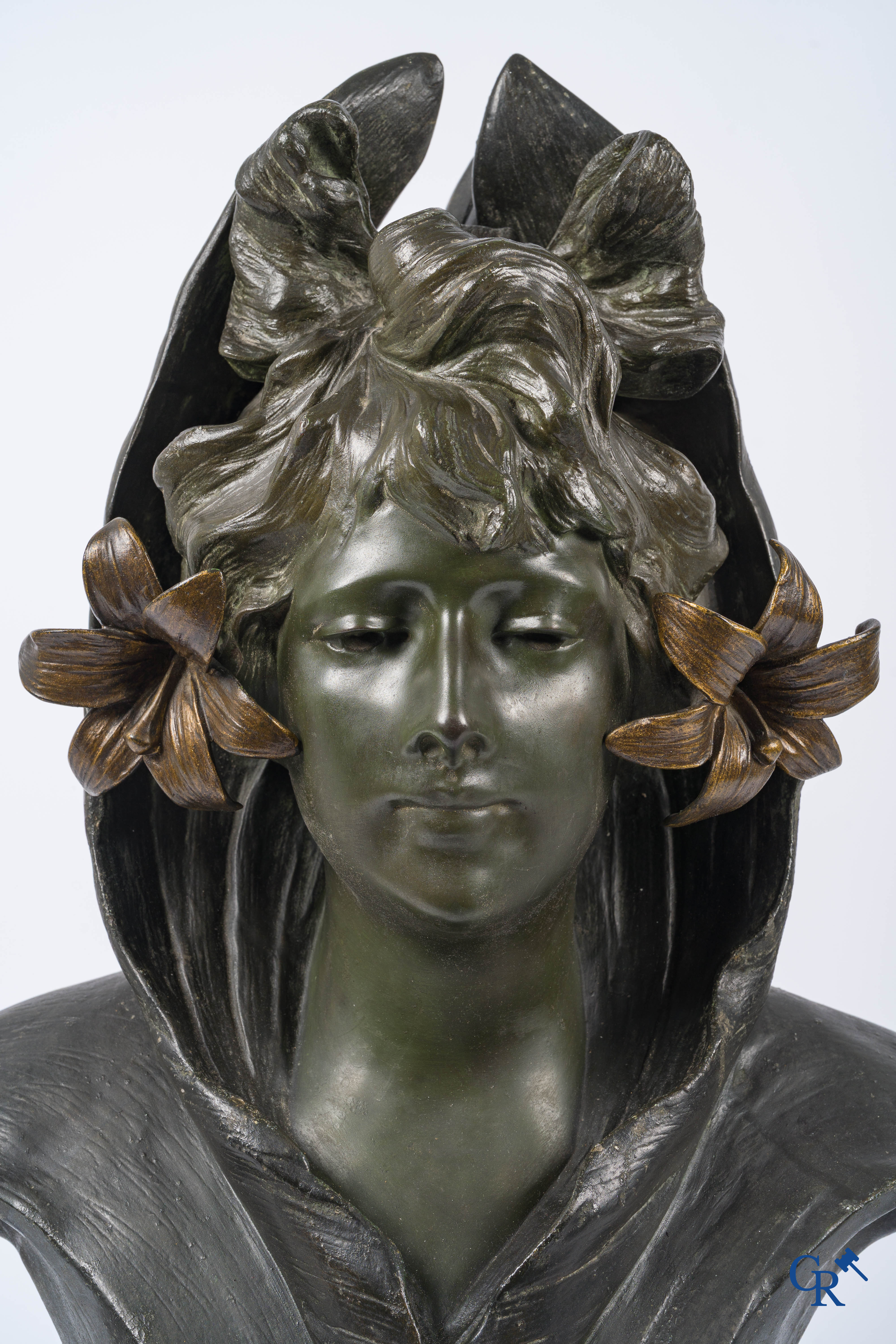 Antoine Joseph Van Den Kerckhove. Bust of Sarah Bernhardt in patinated bronze and metal.