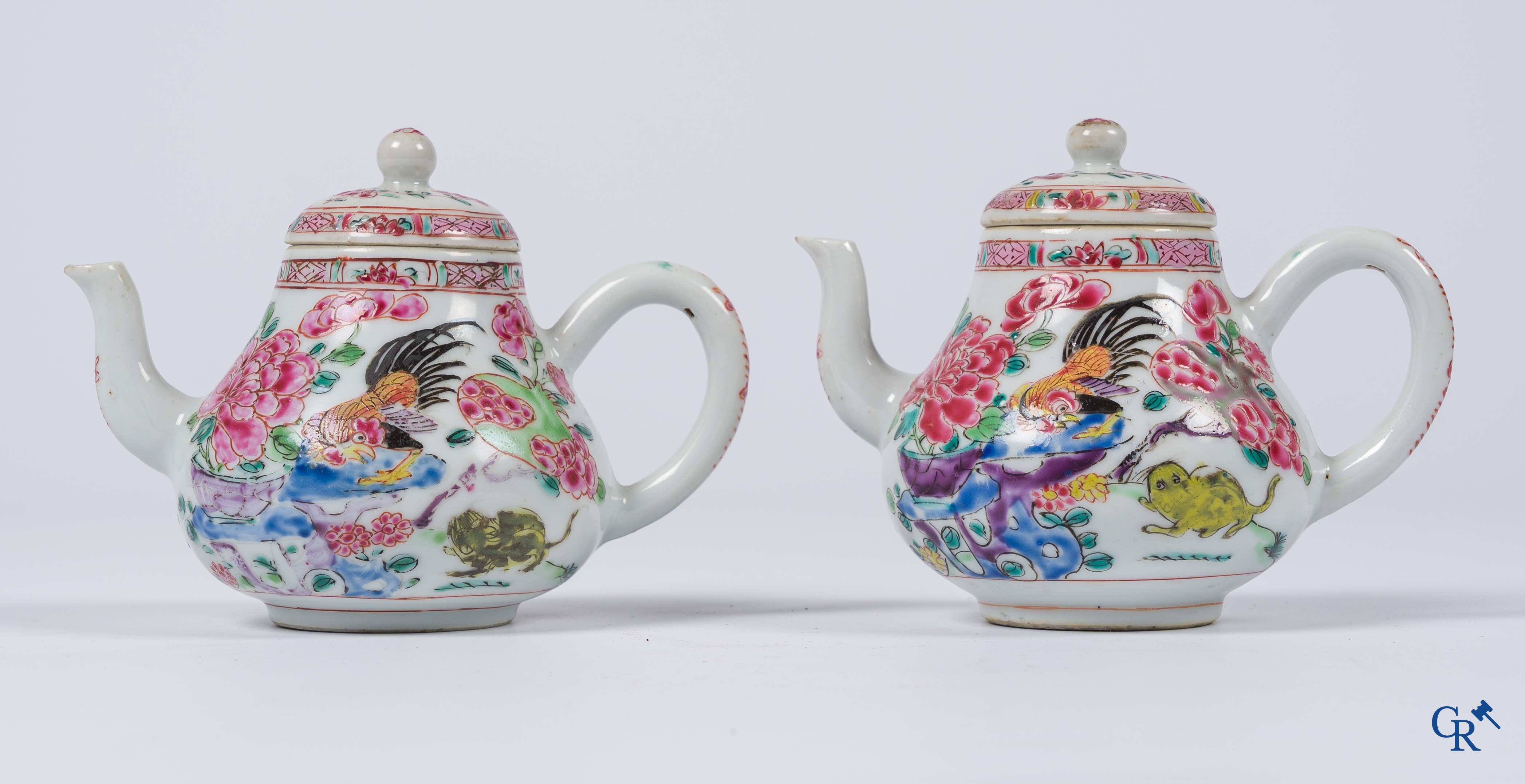 Asian Art, Chinese porcelain. 2 Chinese famille rose teapots with cockerels and cats. 18th century.