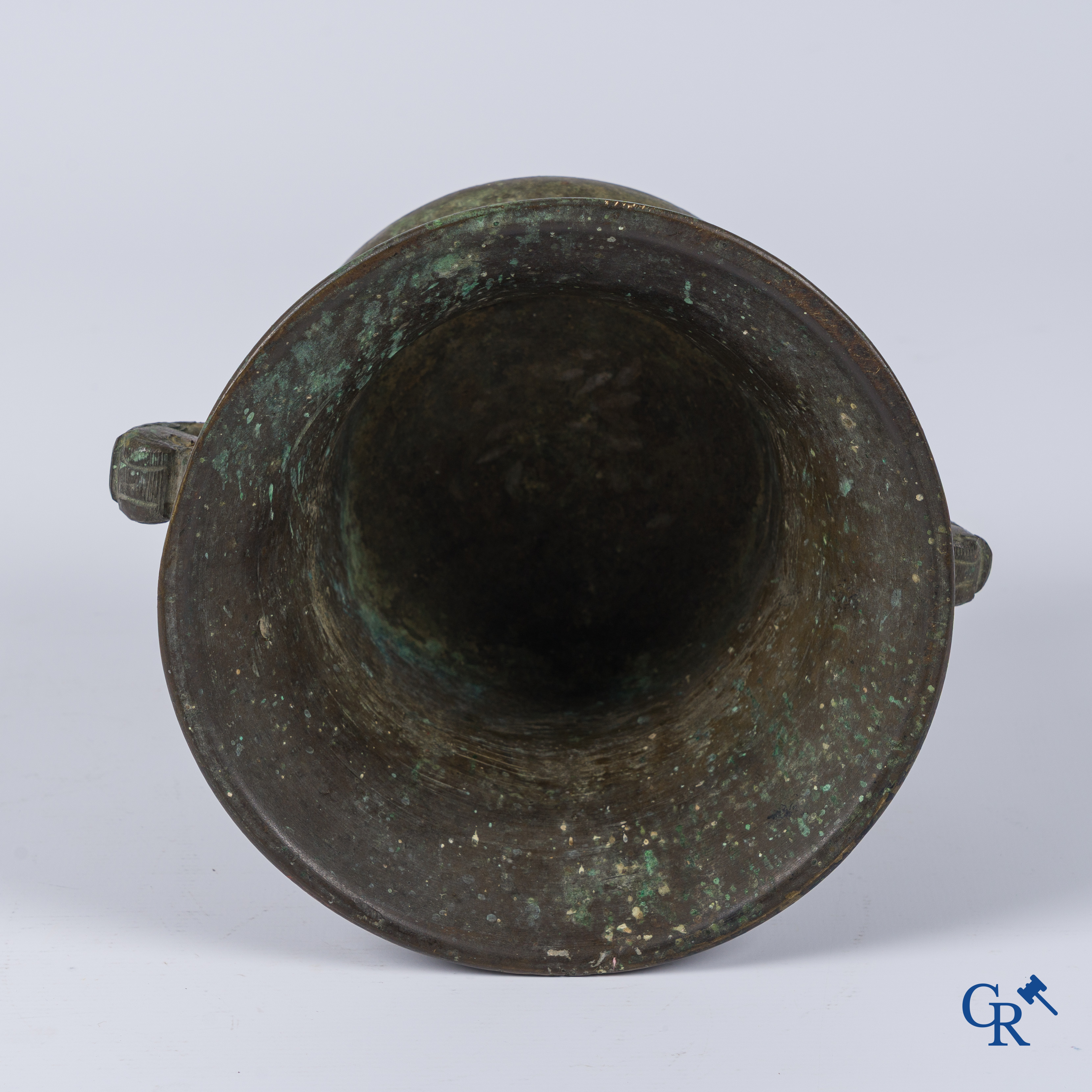 Een bronzen vijzel met opschrift Henryck-ter-Horst-ME-Fecyt-Ao 1638. 17e eeuw.