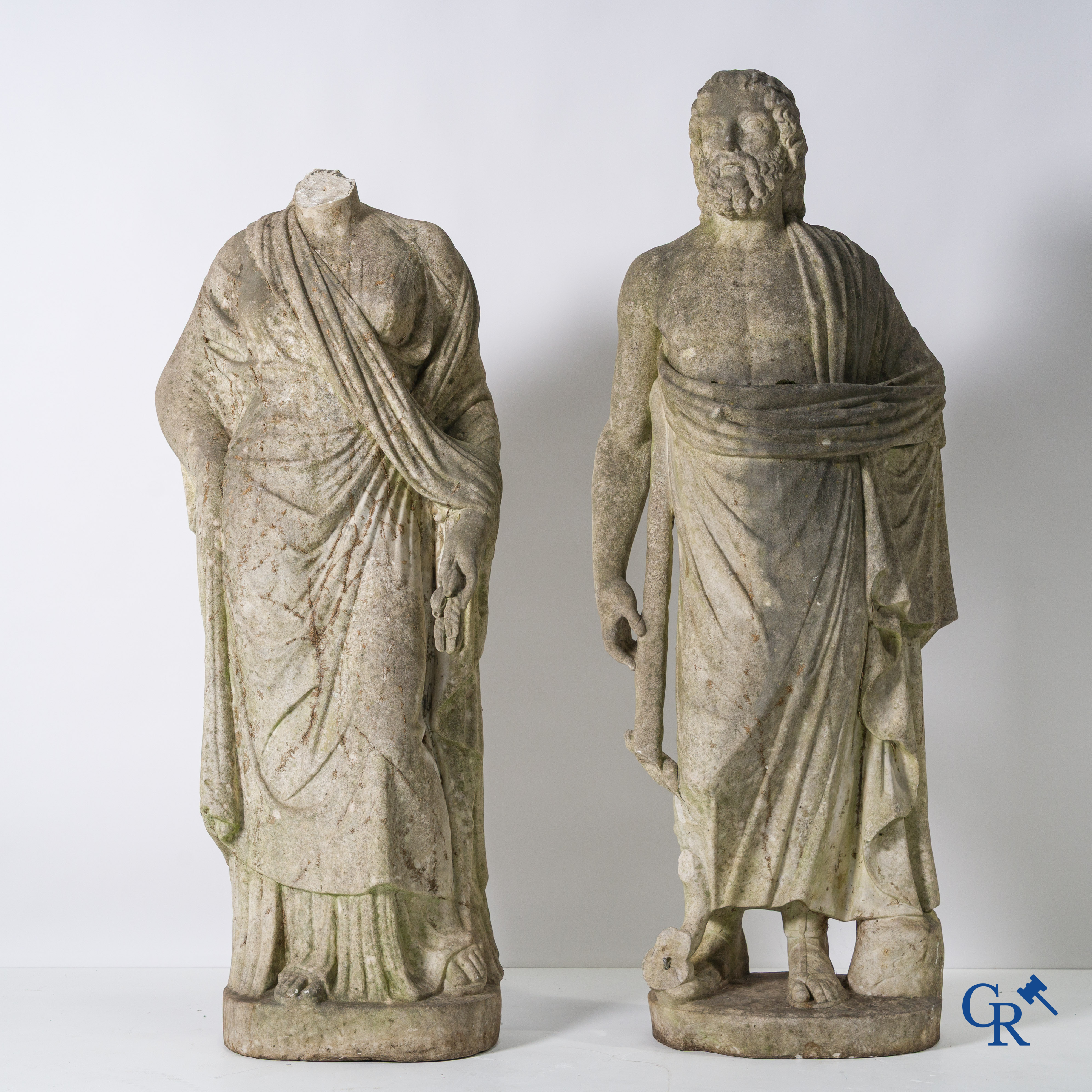 2 Imposing sculptures in carved marble. The Roman goddess Cerès and the Greek god Asklepios. Circa 1700-1750.