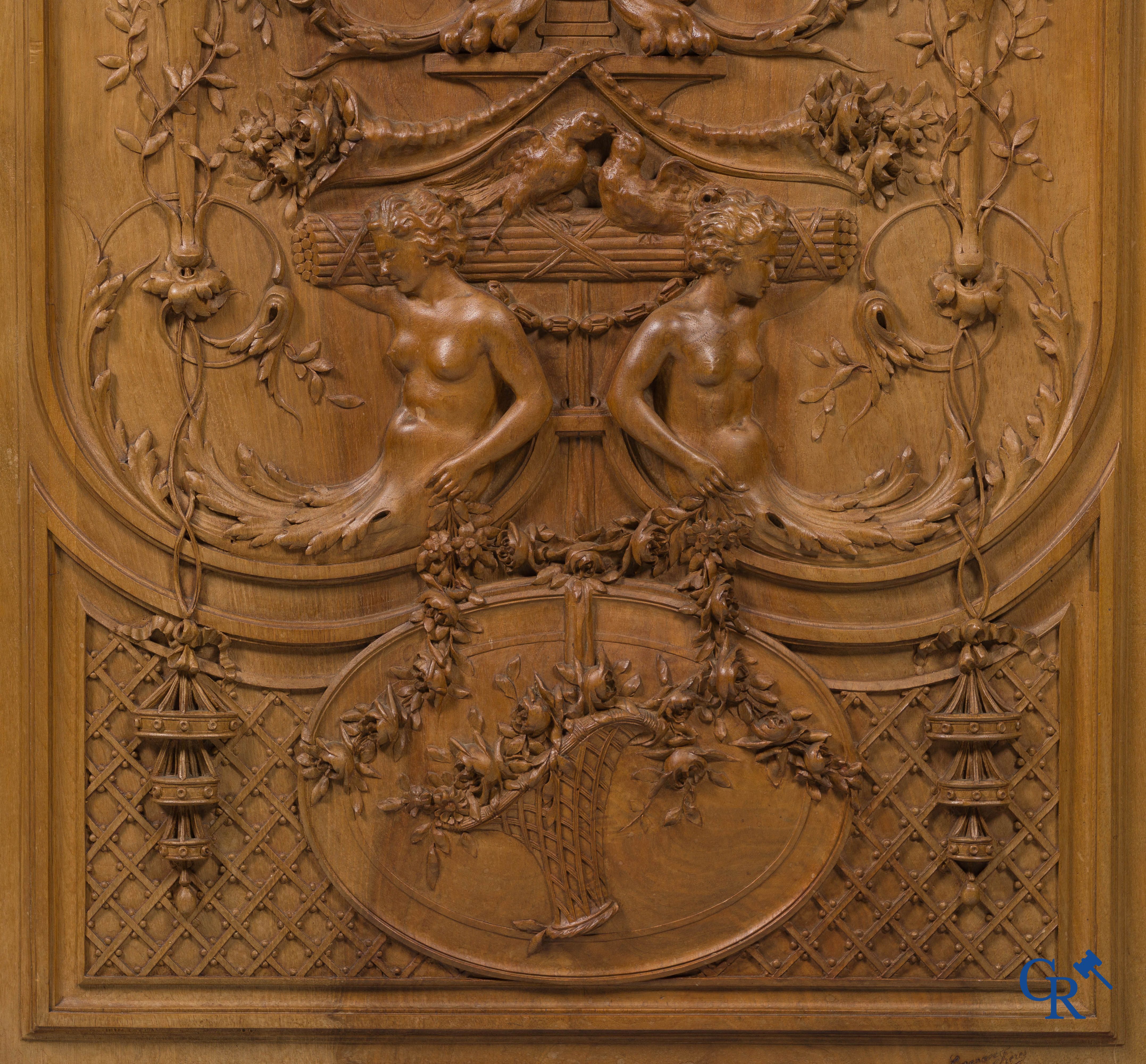 Cazanave Frères à Carcassonne. A rich and finely carved piece of furniture in LXVI style.