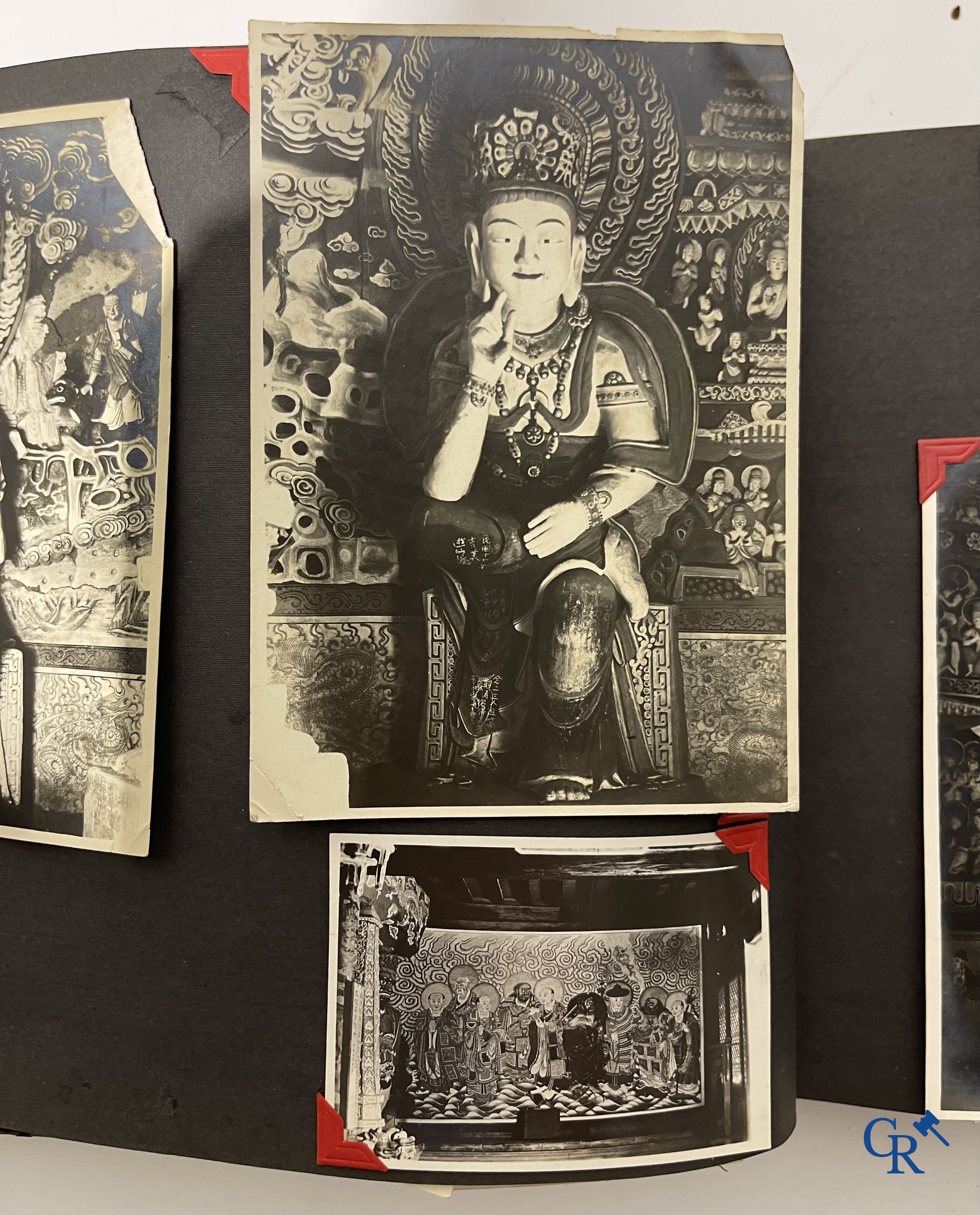 Aziatica, een belangrijk album met reisfoto's uit China. Onder andere Datong, Peking, Beijing, Hohhot, enz. Circa 1900.