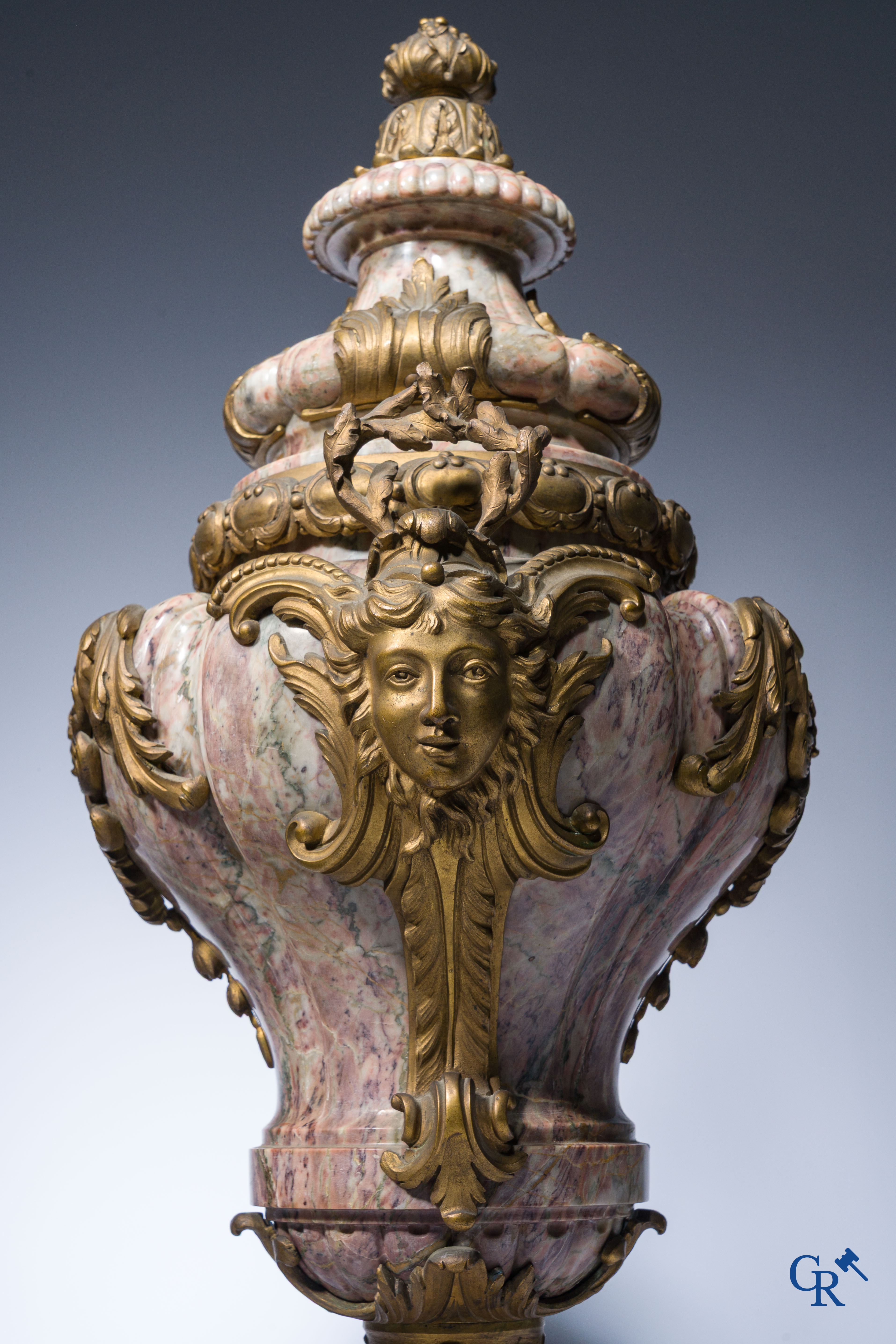 Exceptionally pair of cassolettes in finely carved marble and bronze mounts. LXVI style.