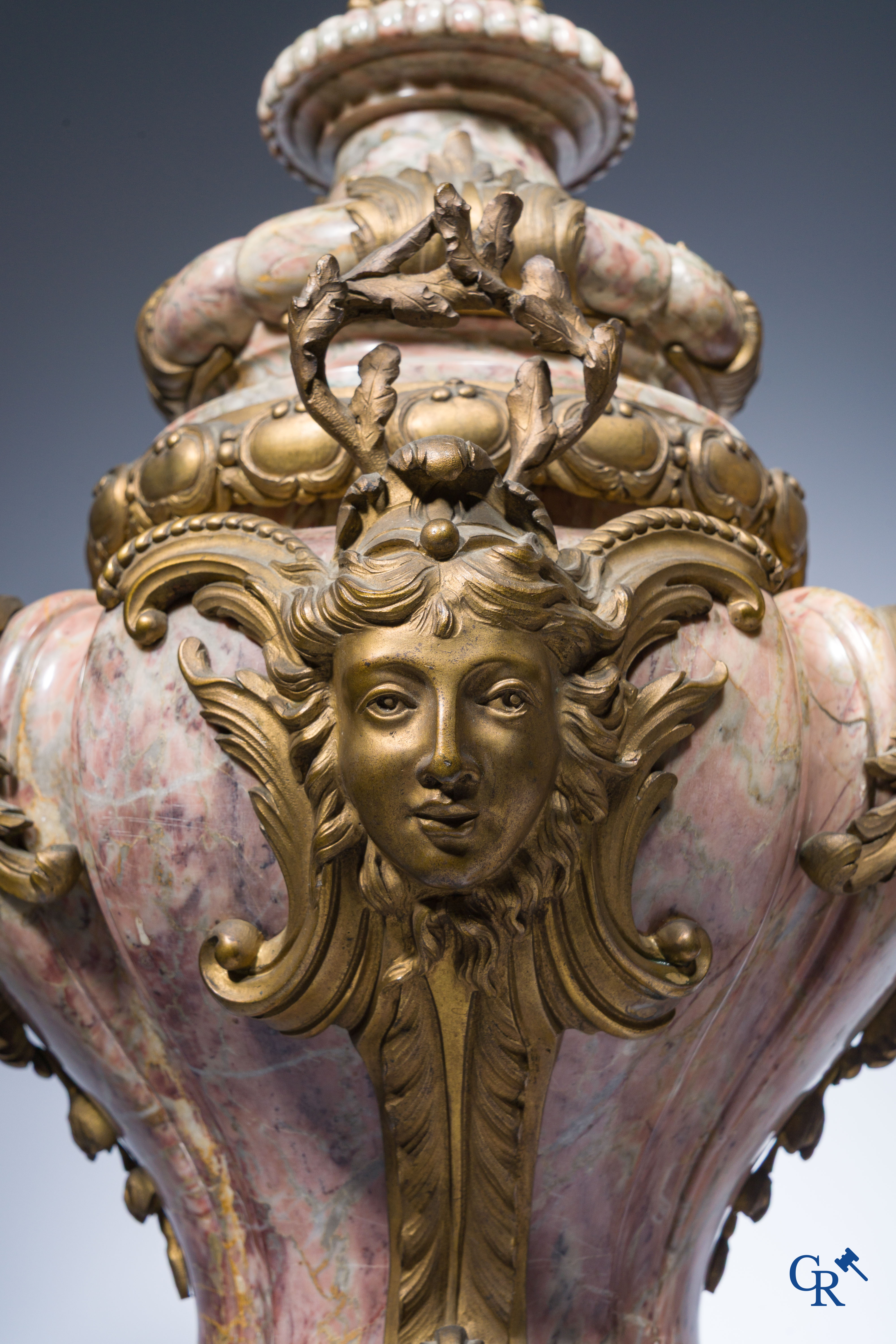 Exceptionally pair of cassolettes in finely carved marble and bronze mounts. LXVI style.