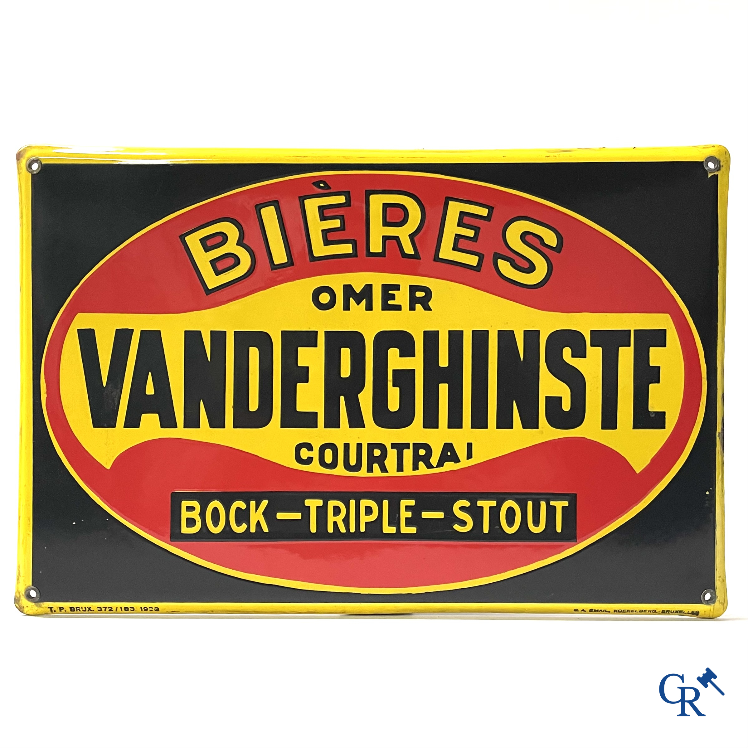 Emaille reclamebord voor de bieren van Omer Vanderghinste te Kortrijk. Bock-Triple-Stout. Emaillerie Koekelberg 1933.