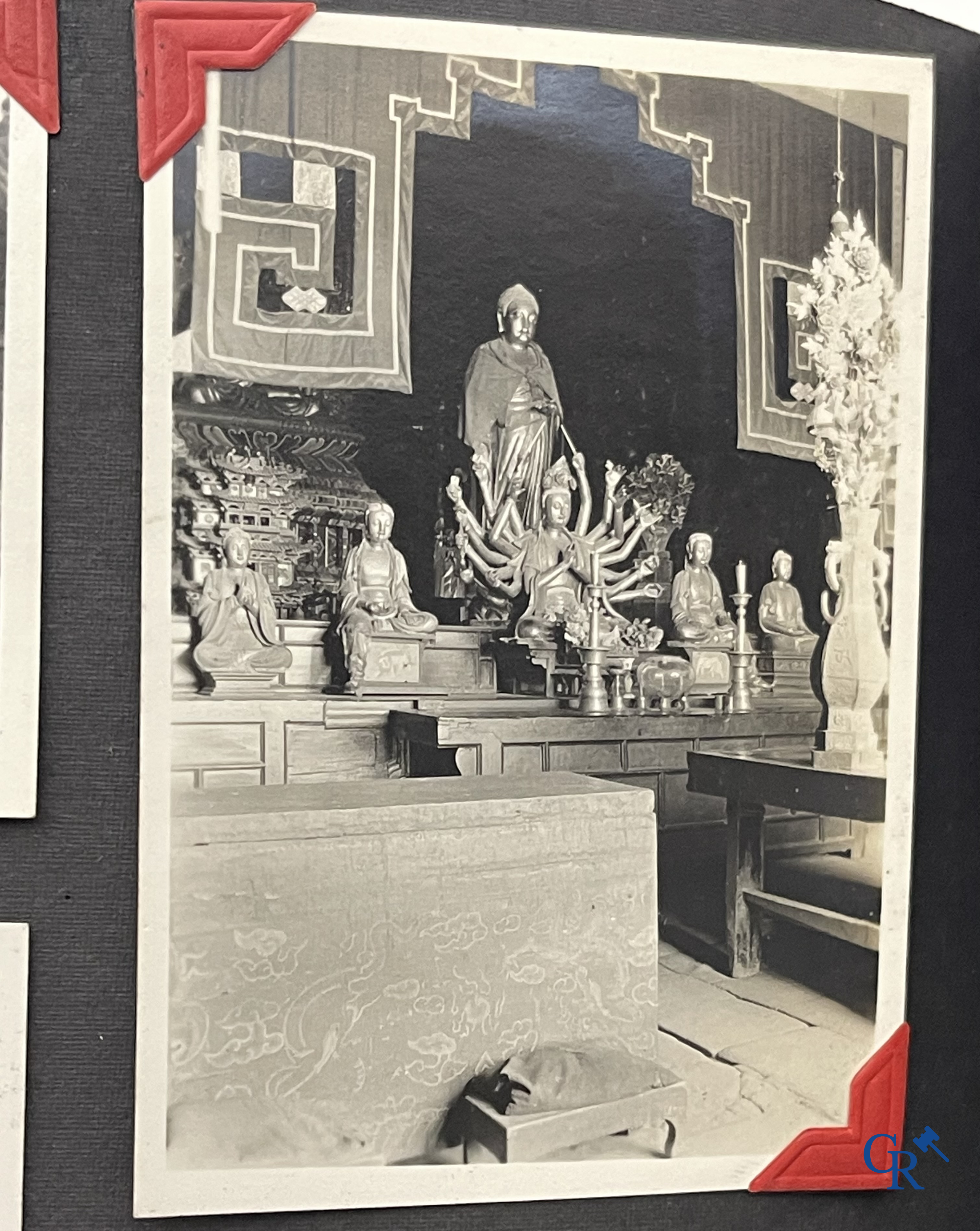 Aziatica, een belangrijk album met reisfoto's uit China. Onder andere Datong, Peking, Beijing, Hohhot, enz. Circa 1900.