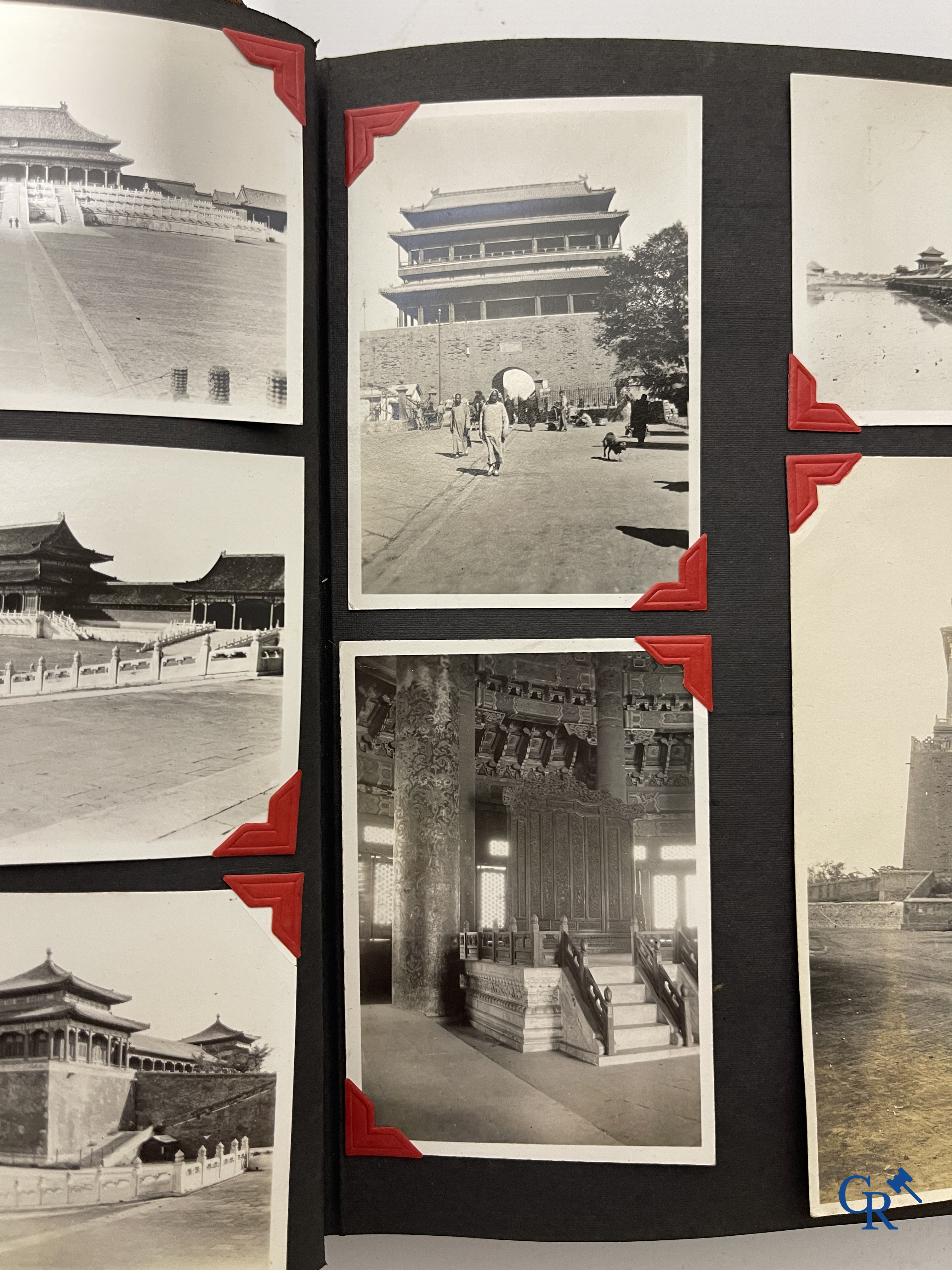 Aziatica, een belangrijk album met reisfoto's uit China. Onder andere Datong, Peking, Beijing, Hohhot, enz. Circa 1900.