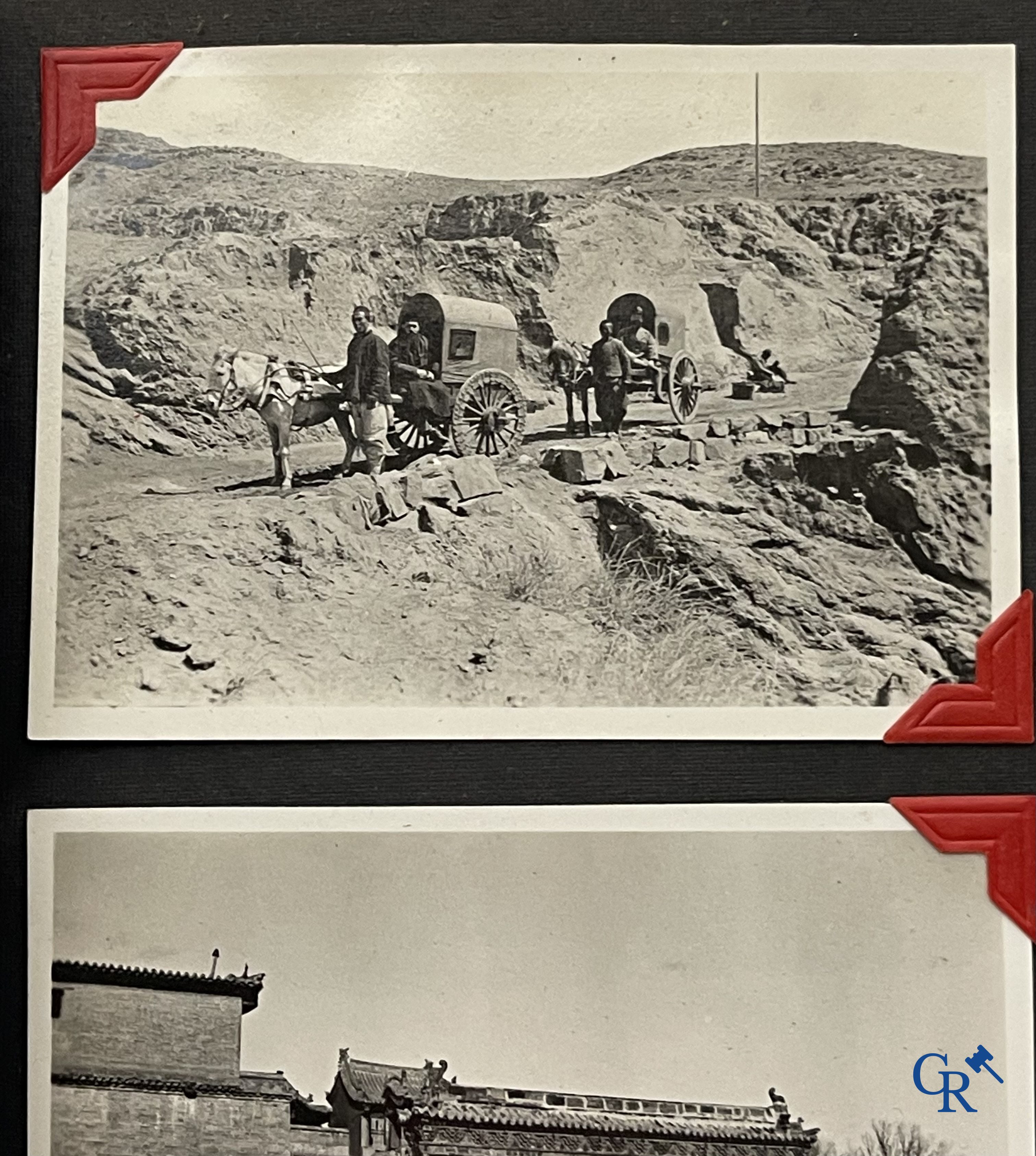 Aziatica, een belangrijk album met reisfoto's uit China. Onder andere Datong, Peking, Beijing, Hohhot, enz. Circa 1900.