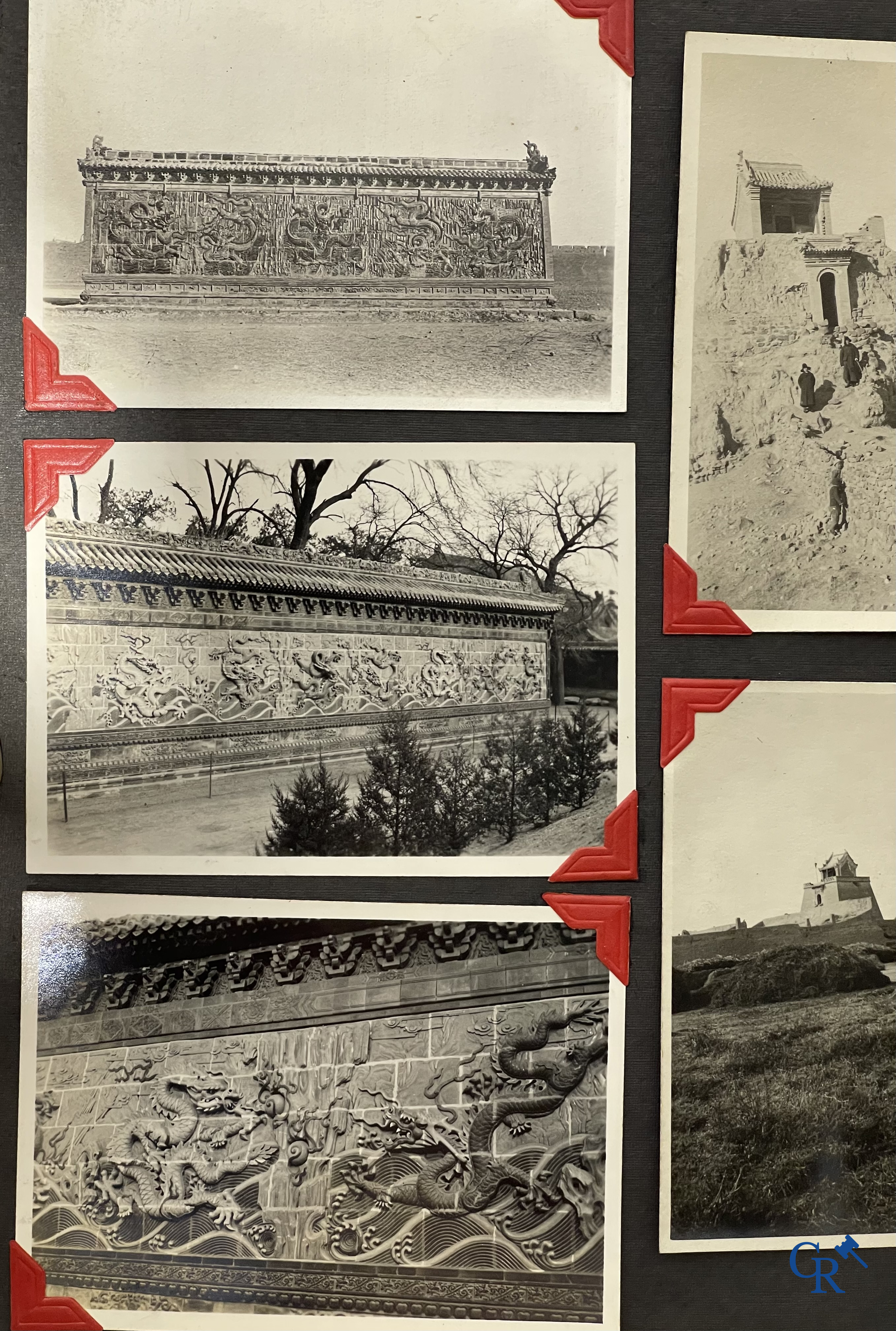 Aziatica, een belangrijk album met reisfoto's uit China. Onder andere Datong, Peking, Beijing, Hohhot, enz. Circa 1900.