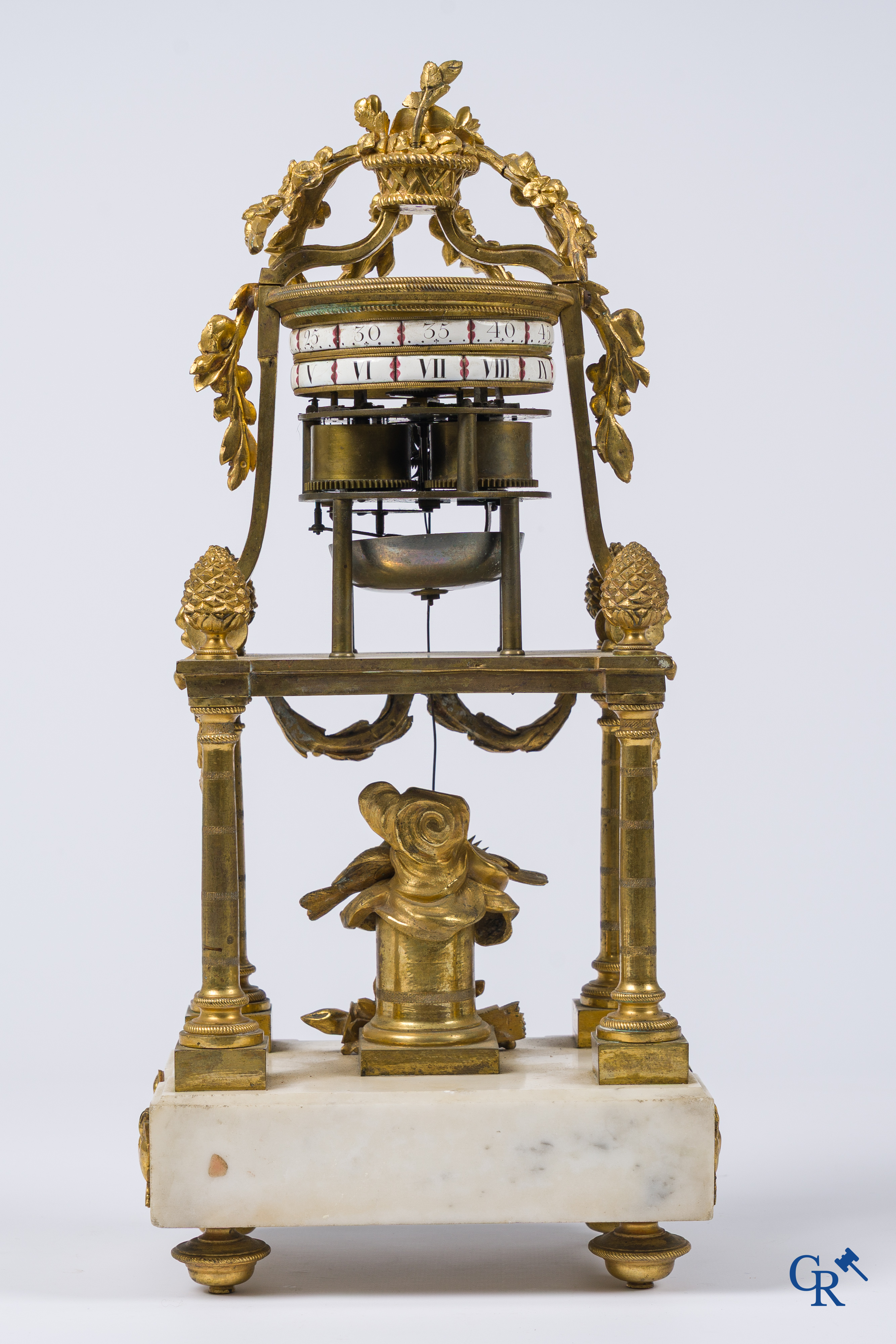 Jean-Antoine Lépine (1720-1814) Horloger du Roi à Paris. Pendule portique "Au temple de l'amour". LXVI-tijdperk.