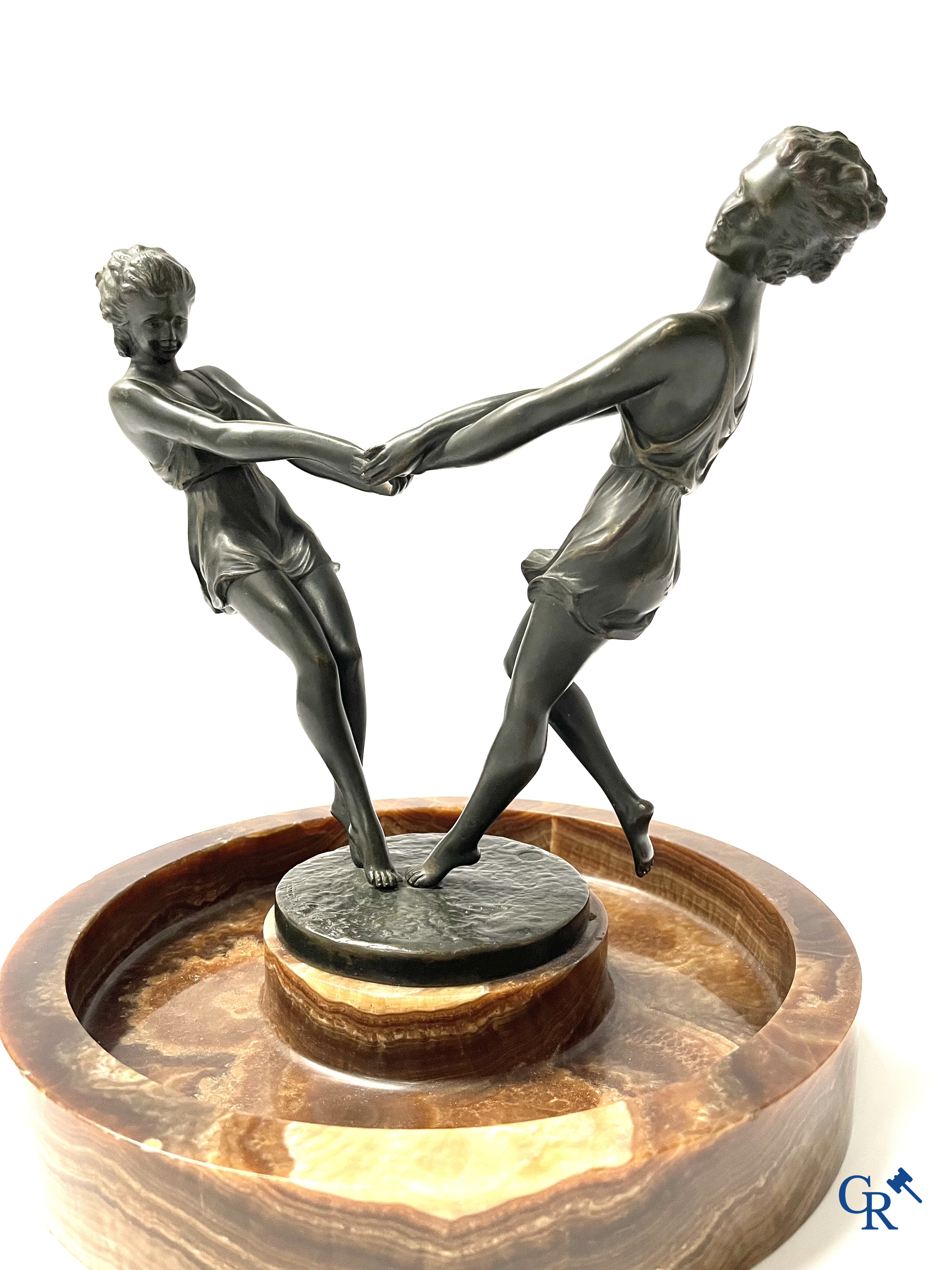 Art Deco, André Gilbert. Table center piece in bronze and onyx. Foundry LN Paris JL. Circa 1930.