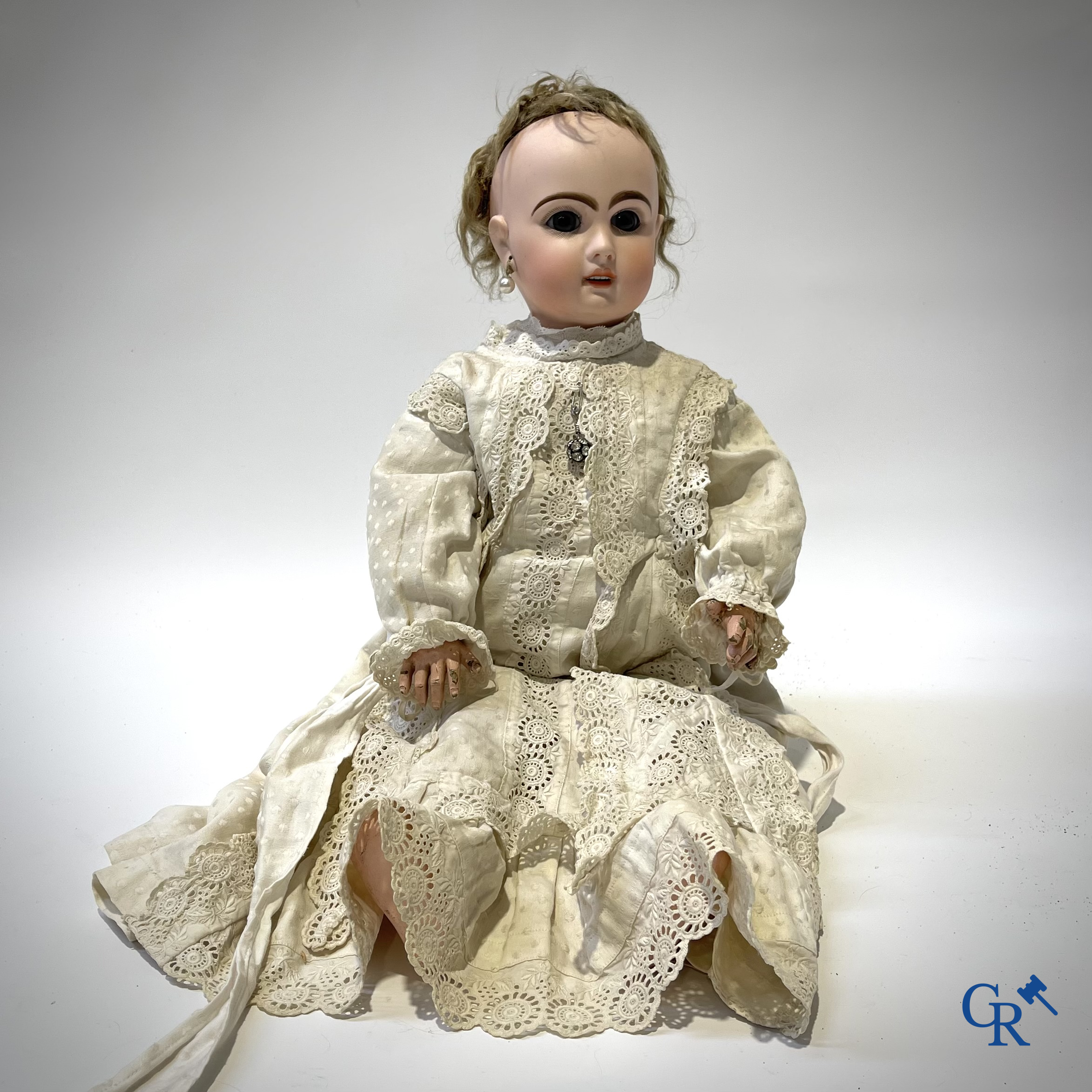 Old toys, Jumeau, doll with porcelain head marked Tête Jumeau Déposé, n°10.