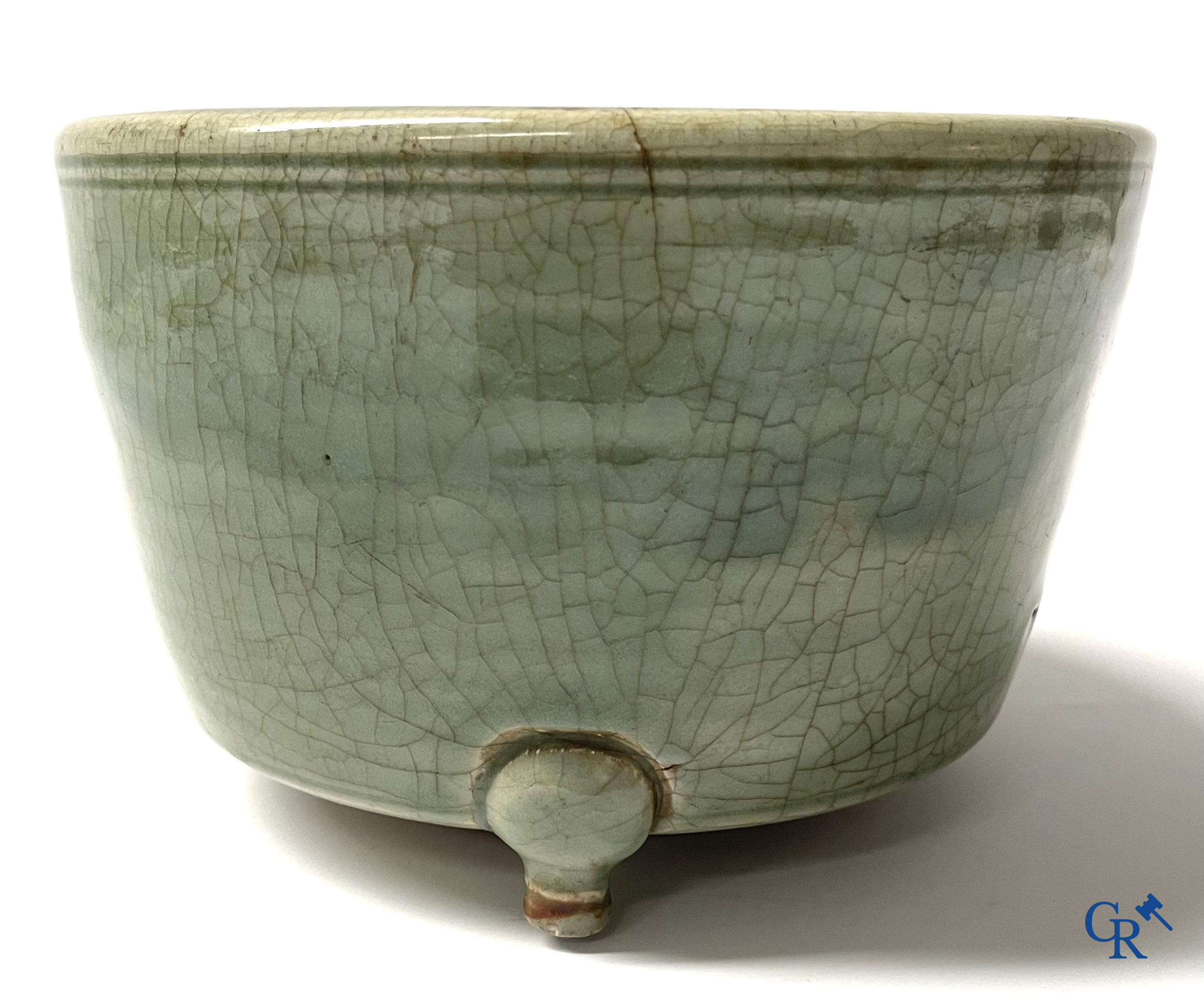 Asian Art, Lot with Chinese porcelain and pottery. 18th-19th century.