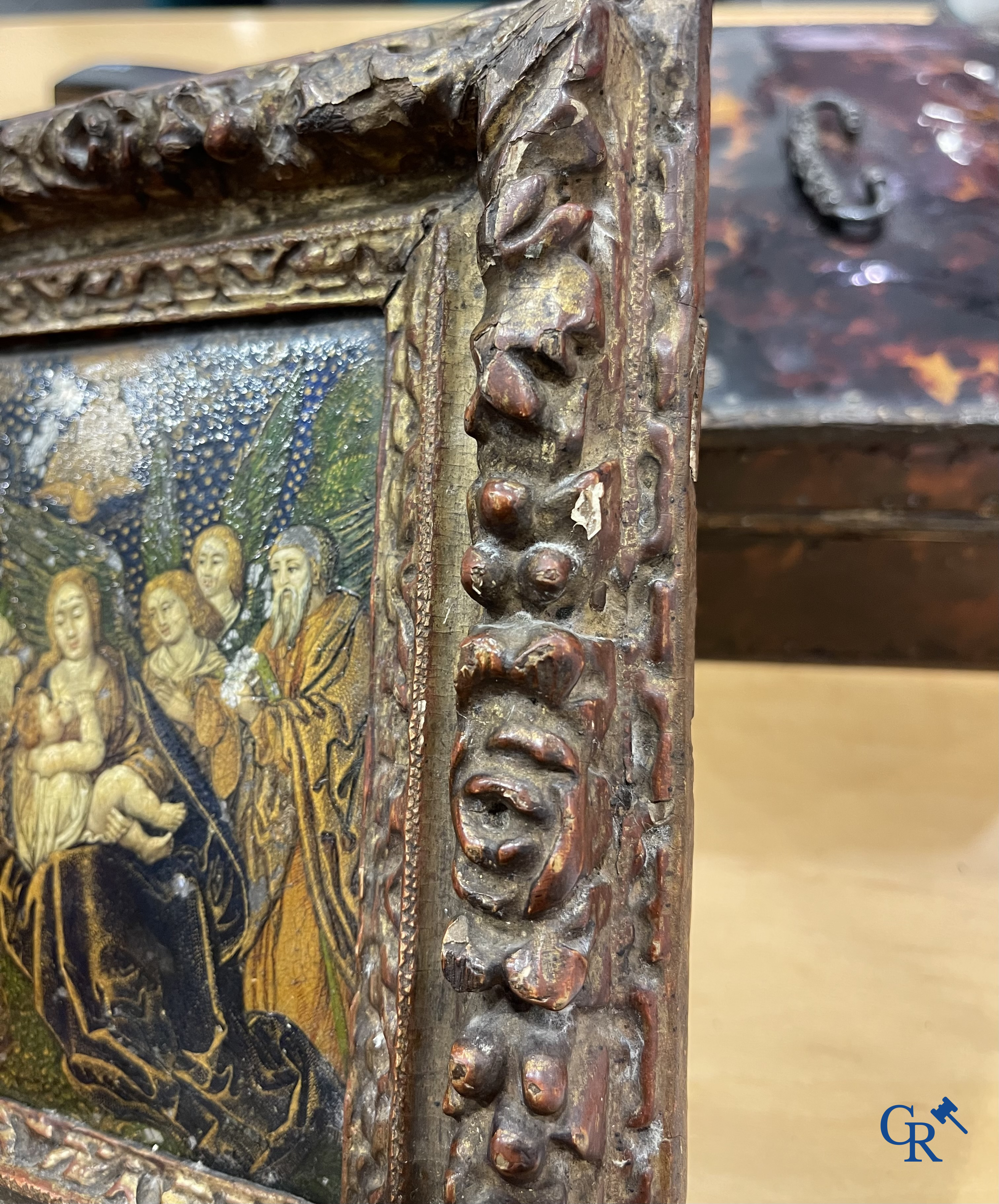 Madonna met kind. Frankrijk XVe-XVIe eeuw. Hoogstwaarschijnlijk Limoges, omgeving van de familie Pénicaud.