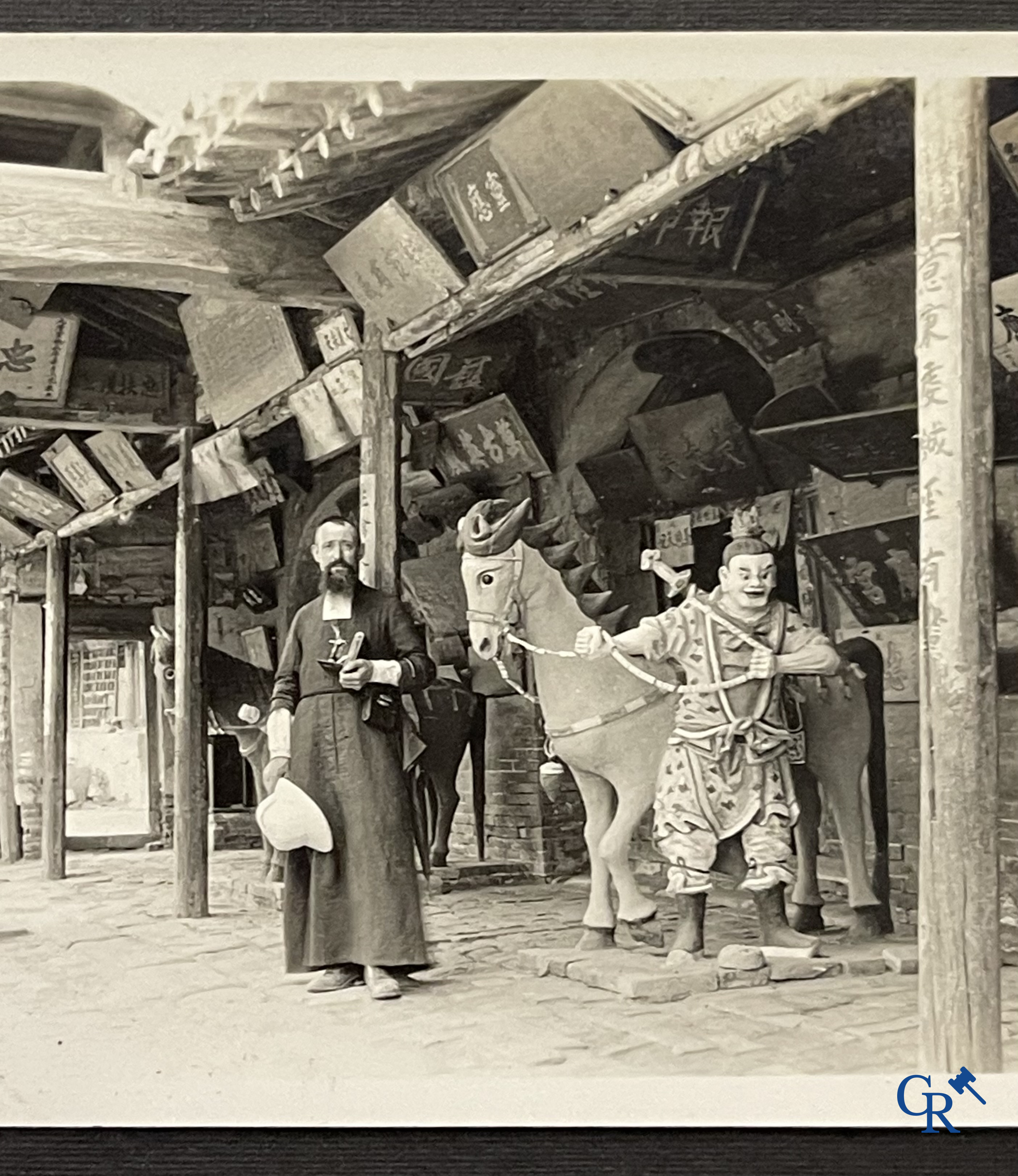 Aziatica, een belangrijk album met reisfoto's uit China. Onder andere Datong, Peking, Beijing, Hohhot, enz. Circa 1900.