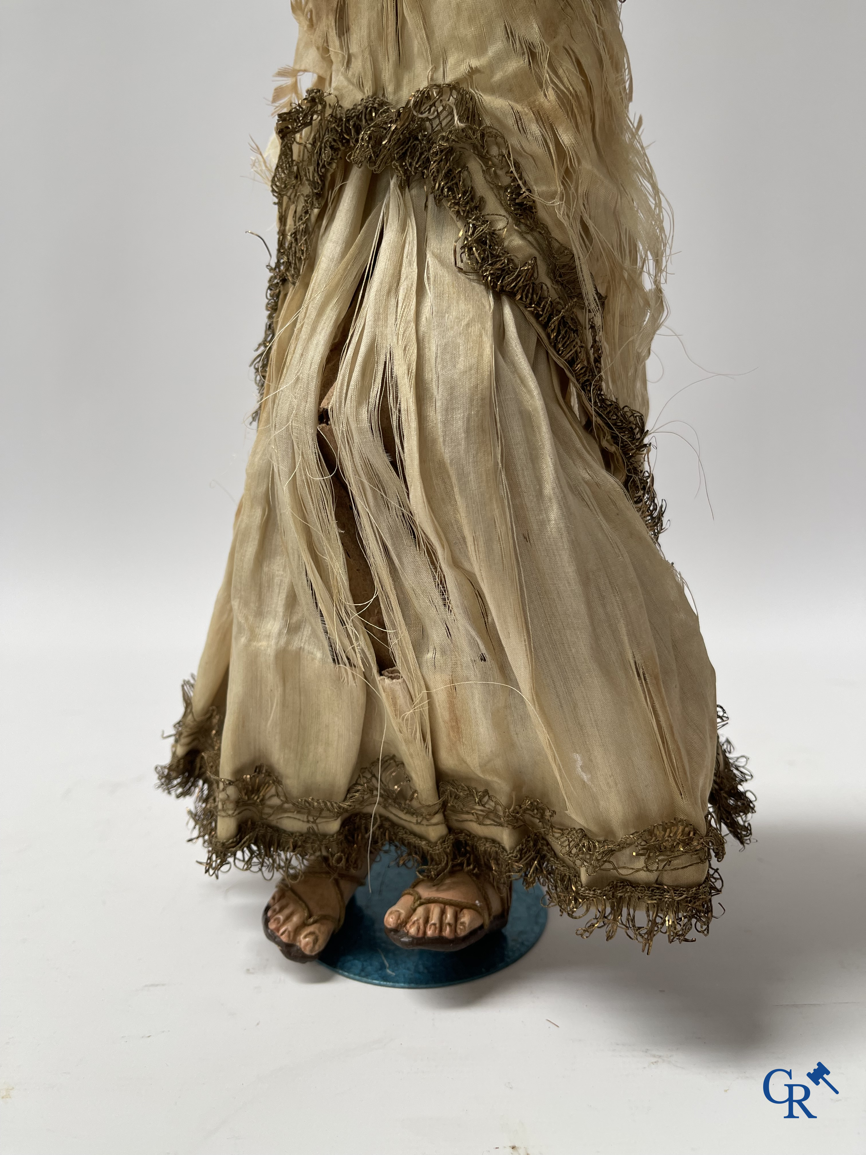 Religious objects, A pair of large Neapolitan santons with glass eyes. 19th century.