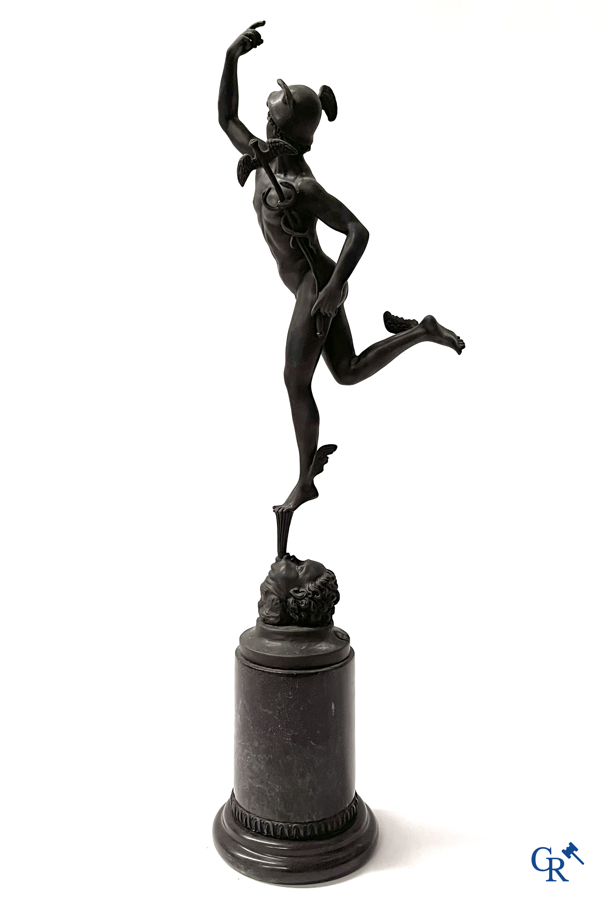 Jean de Bologne (d'après) Mercure. Une statue en bronze sur un socle en marbre noir. XXème siècle.