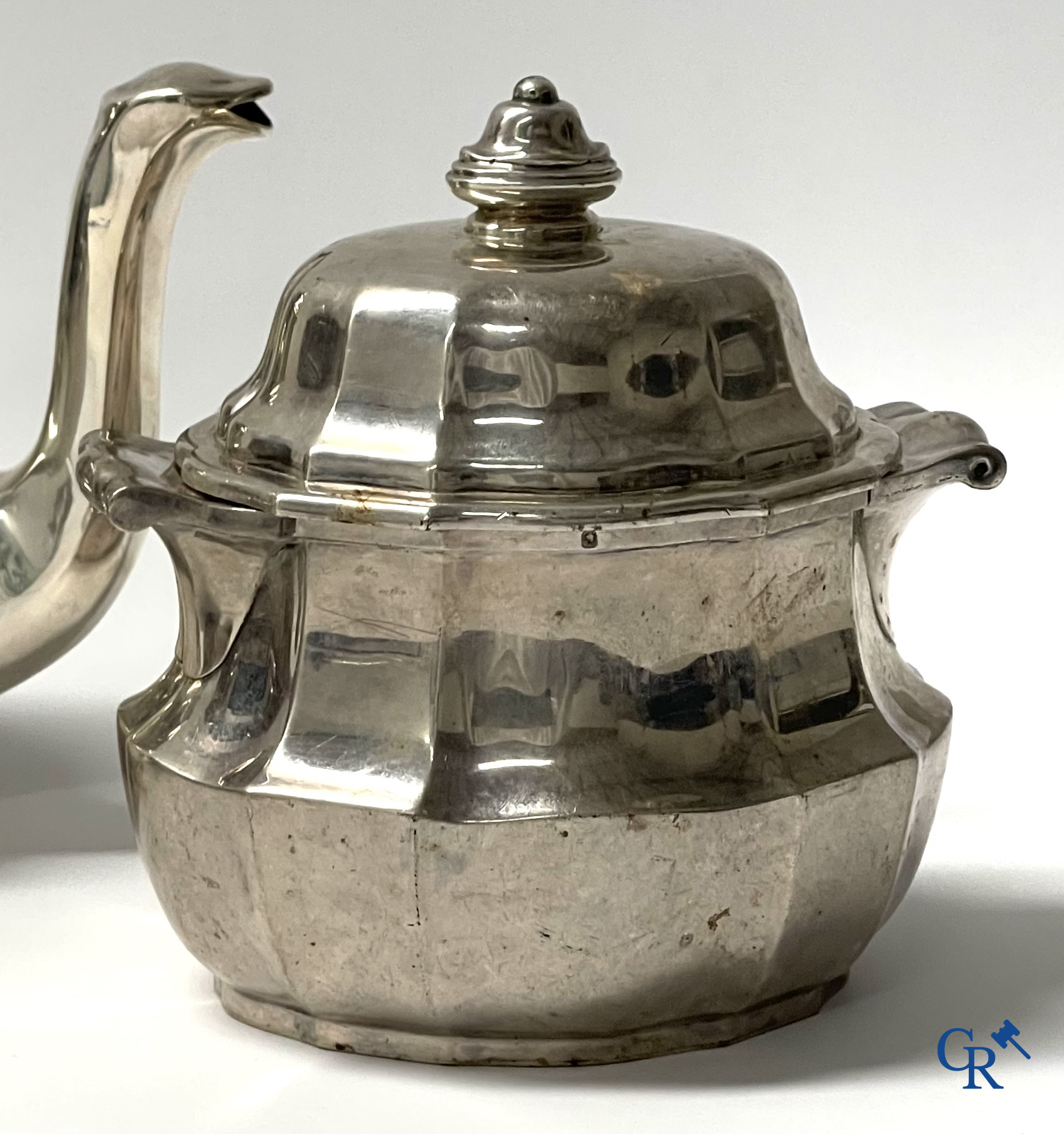 Tétard Frères, Paris. Part of a coffee and tea set in silver. Minerva head and Tétard hall marks.