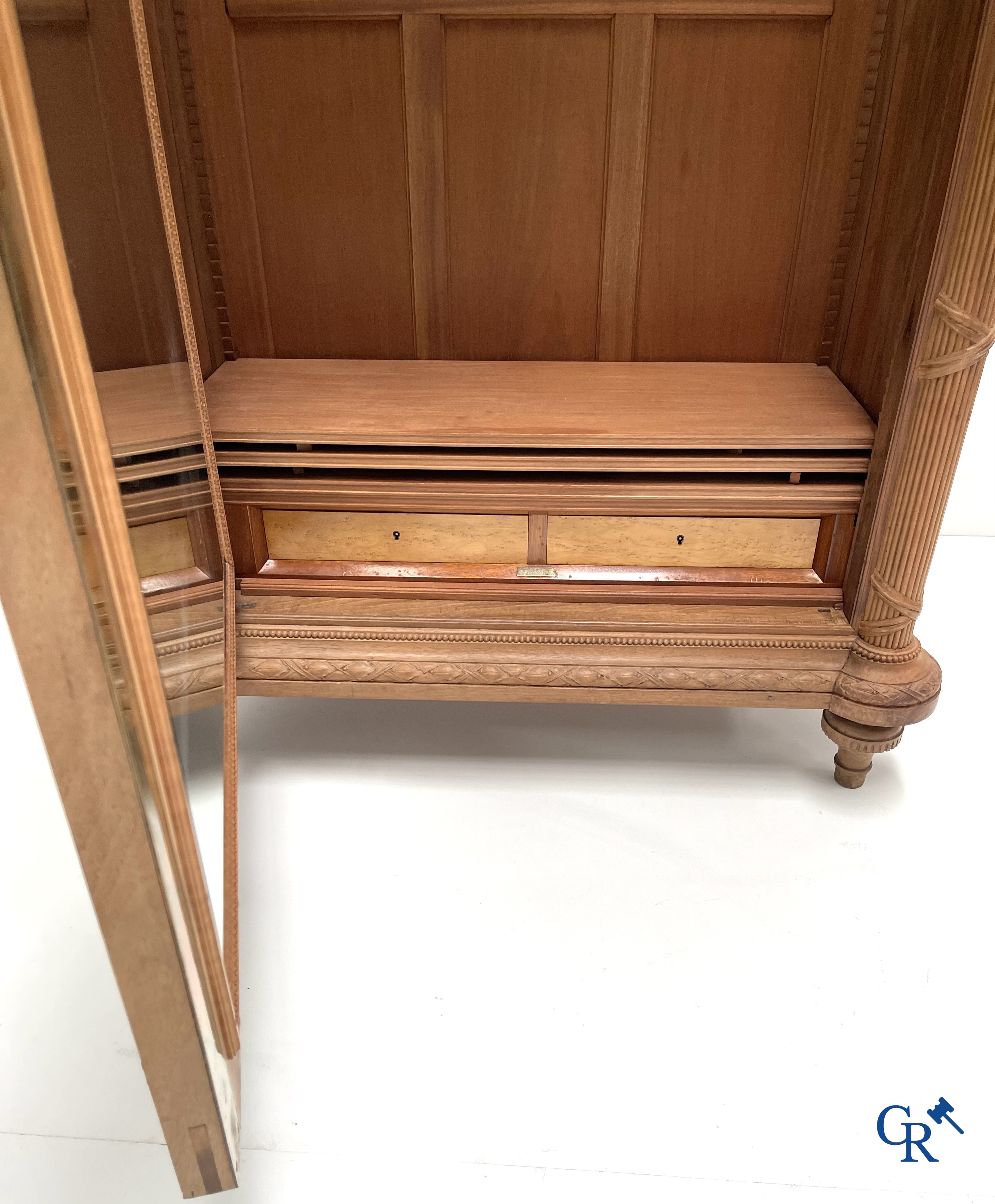 Cazanave Frères à Carcassonne. A rich and finely carved piece of furniture in LXVI style.