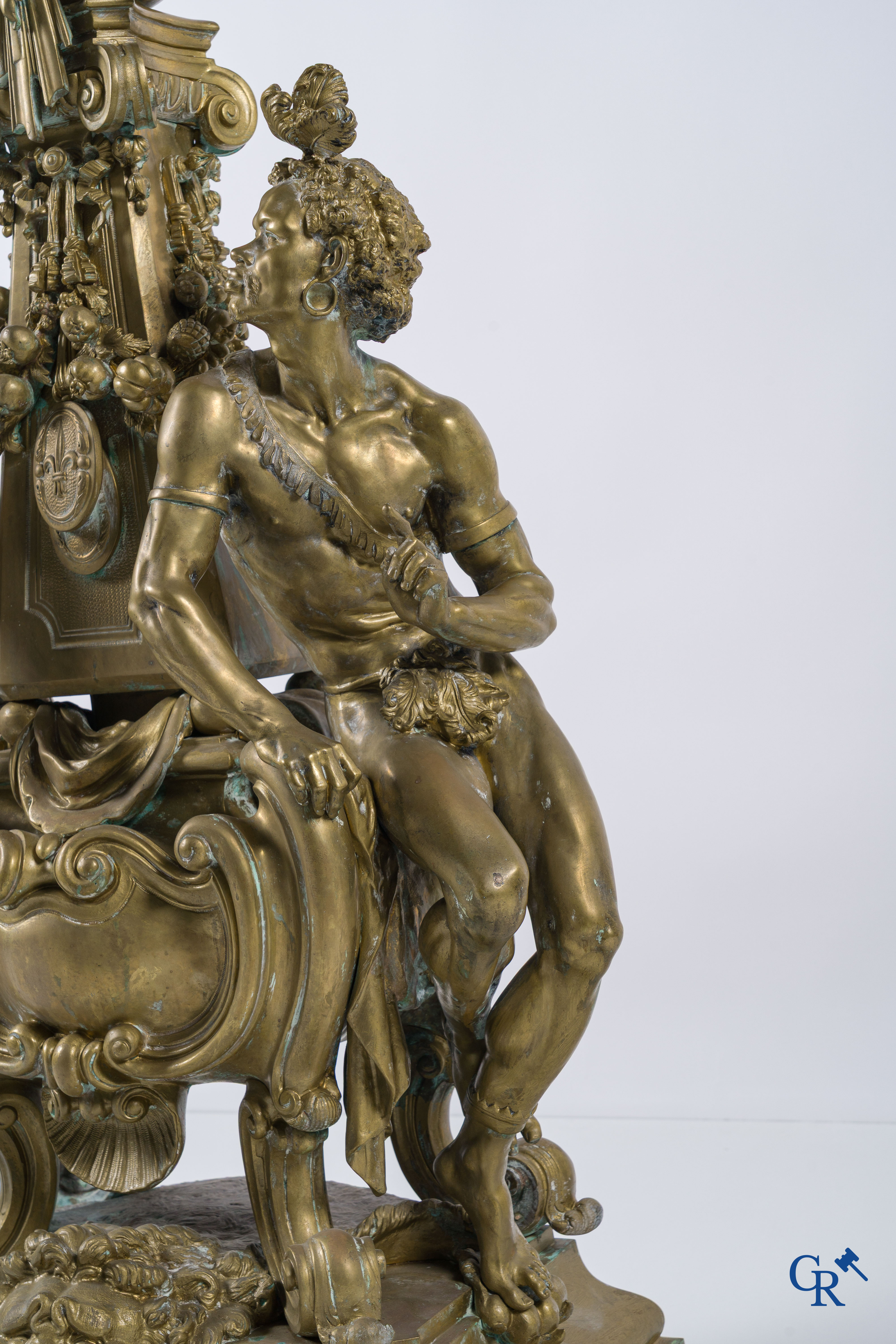 Frédéric-Eugène Piat and Samuel Marti. Exceptional pendulum in bronze with Nubian figures. Circa 1860-1870.