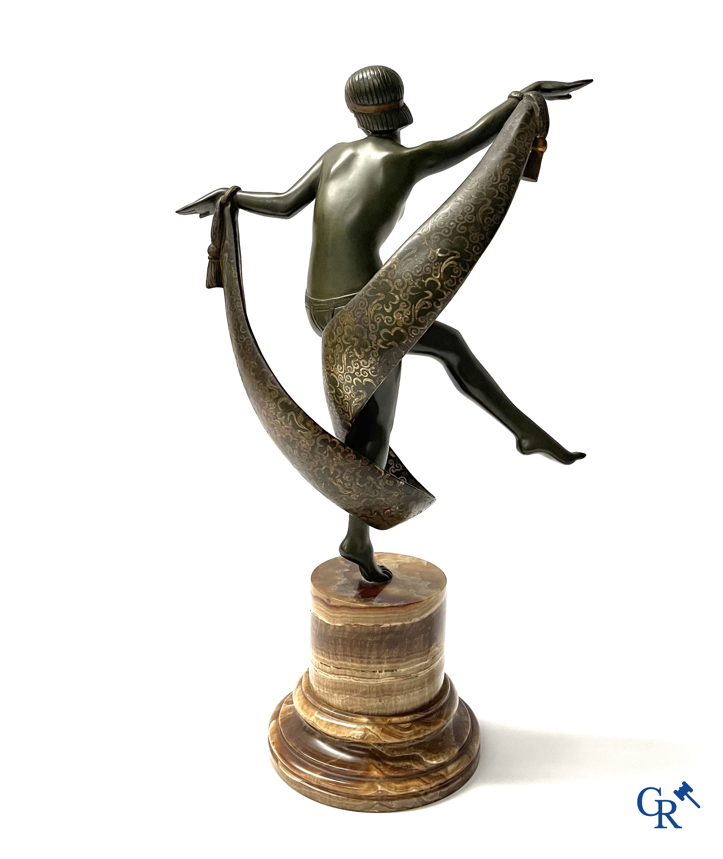 Fanny Rozet (1881-1921), Art Deco sculpture in patinated and damascened bronze. Signed.