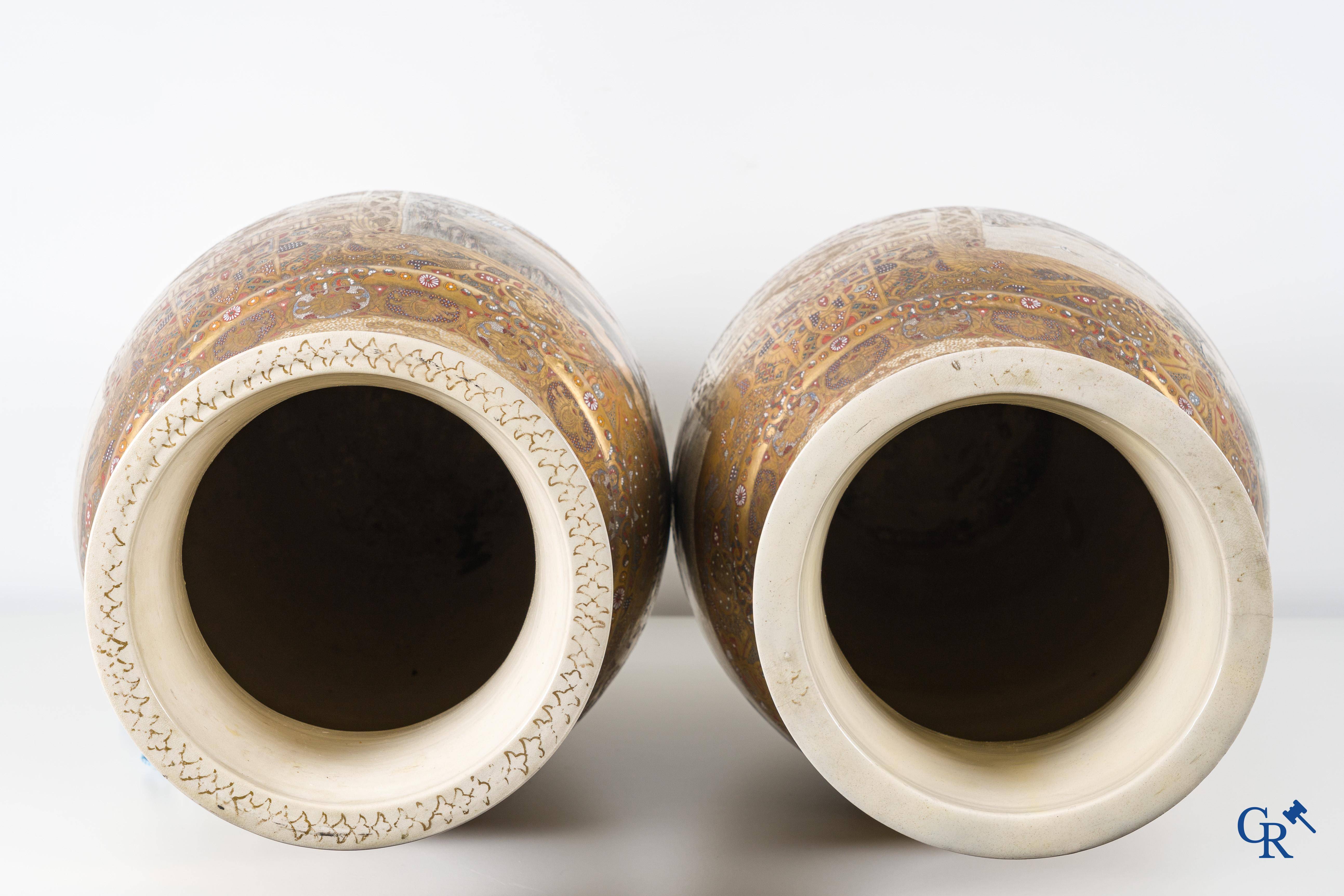 Asian Art, Japanese porcelain, an exceptional pair of large and finely decorated Satsuma vases. Meiji period.