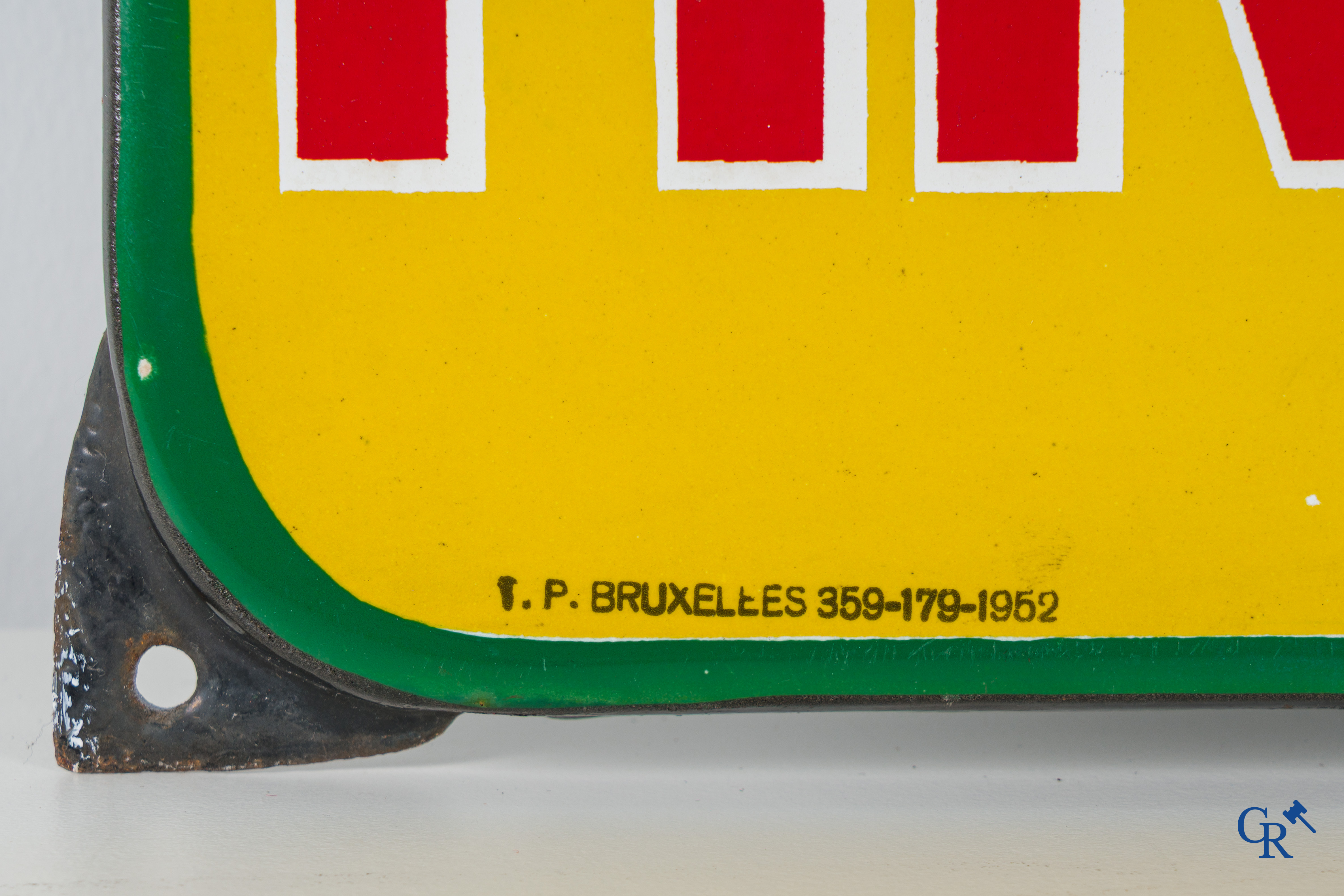 Cigarettes Armada, emaille reclamebord met een zeilschip. Emaillerie Belge Bruxelles 1952.